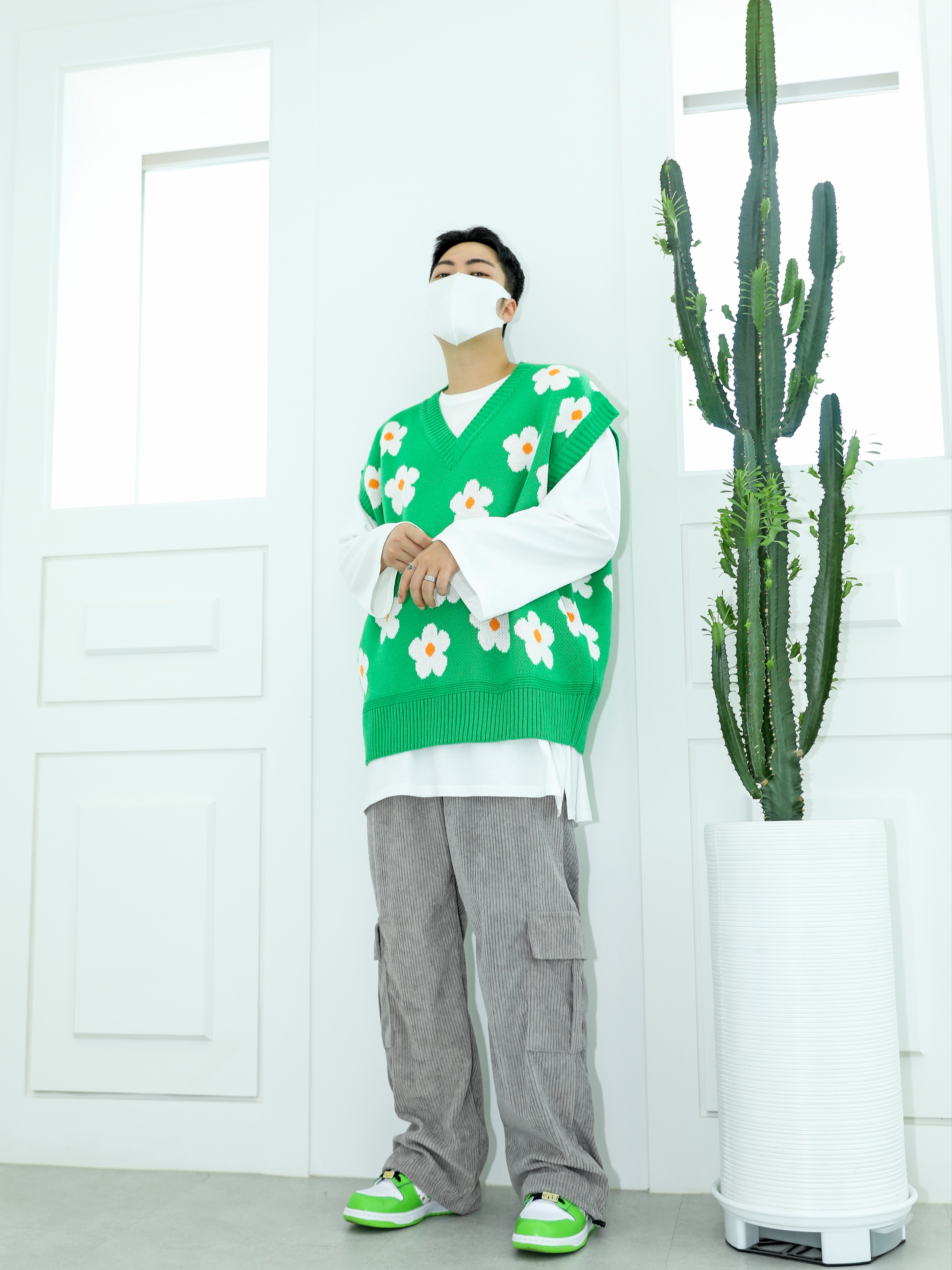 Nike x Supreme SB Dunk Low Mean Green 착용 스타일 - 3