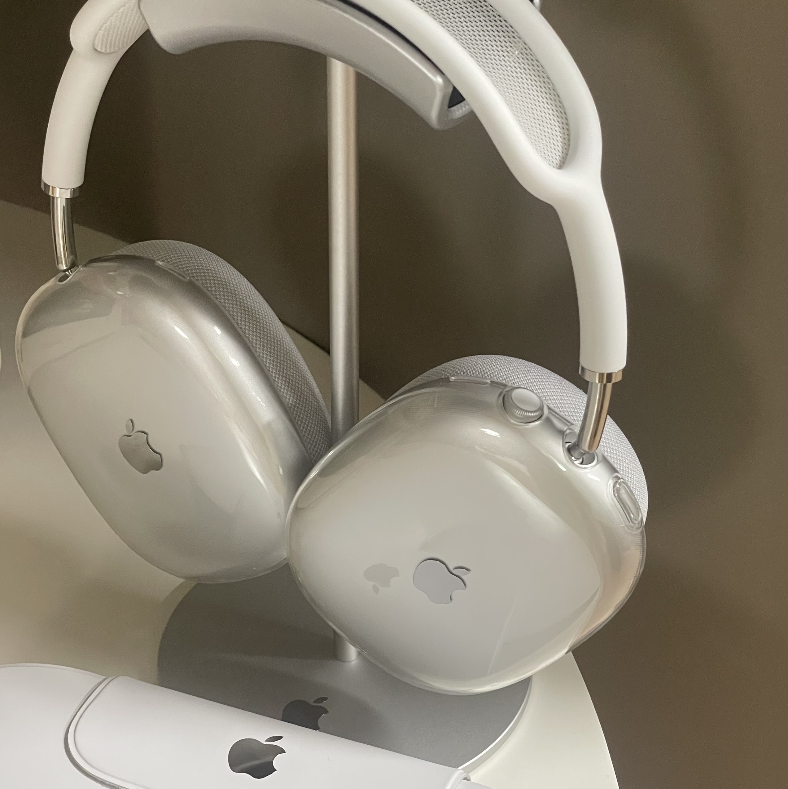 Apple AirPods Max Lightning Silver (Korean Ver.) 착용 스타일