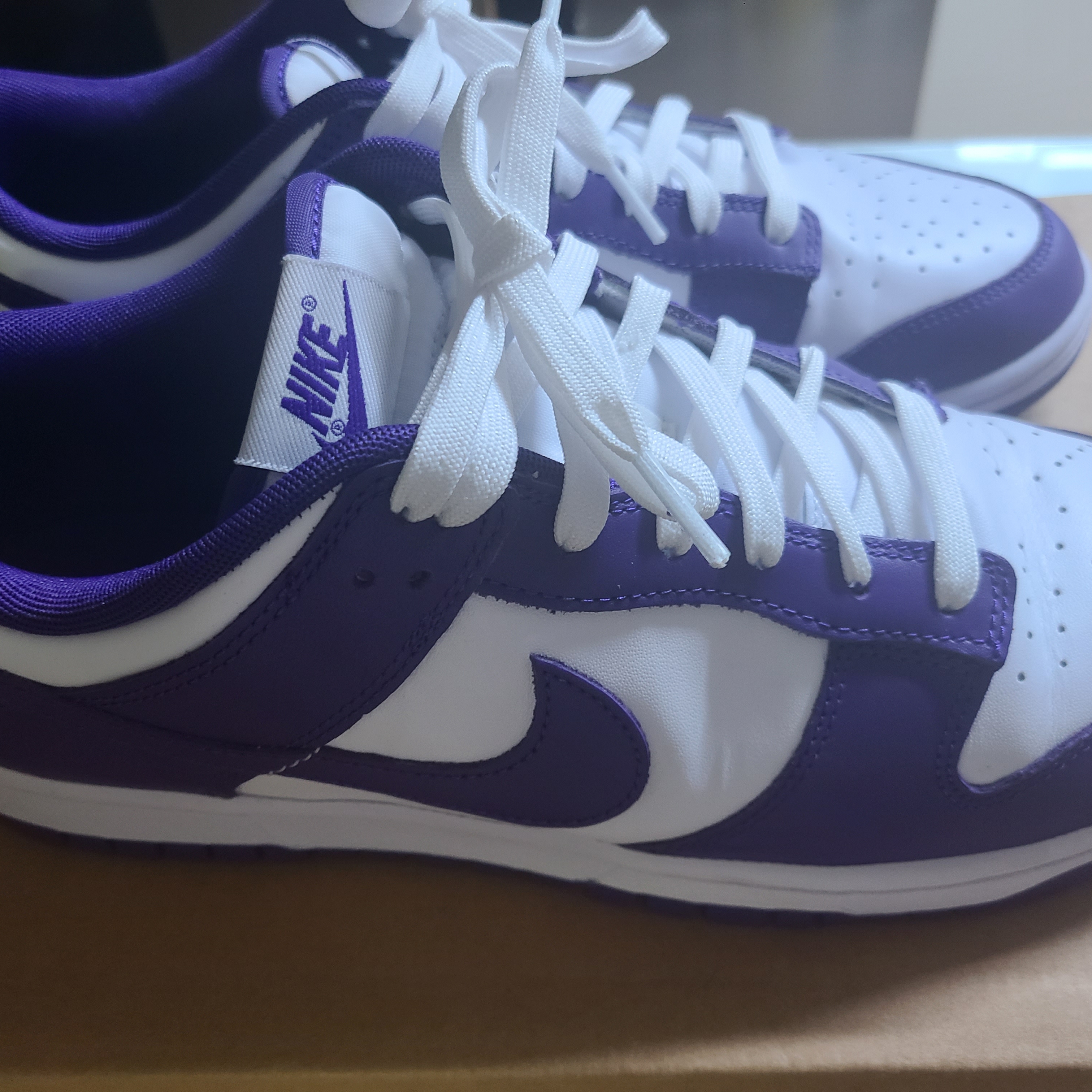 Nike Dunk Low Retro Championship Court Purple 착용 스타일