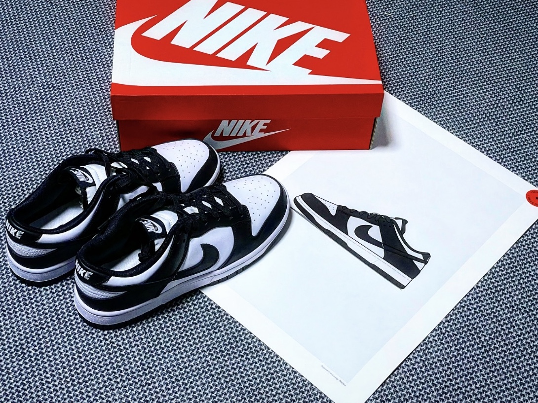 Nike Dunk Low Retro Black 착용 스타일