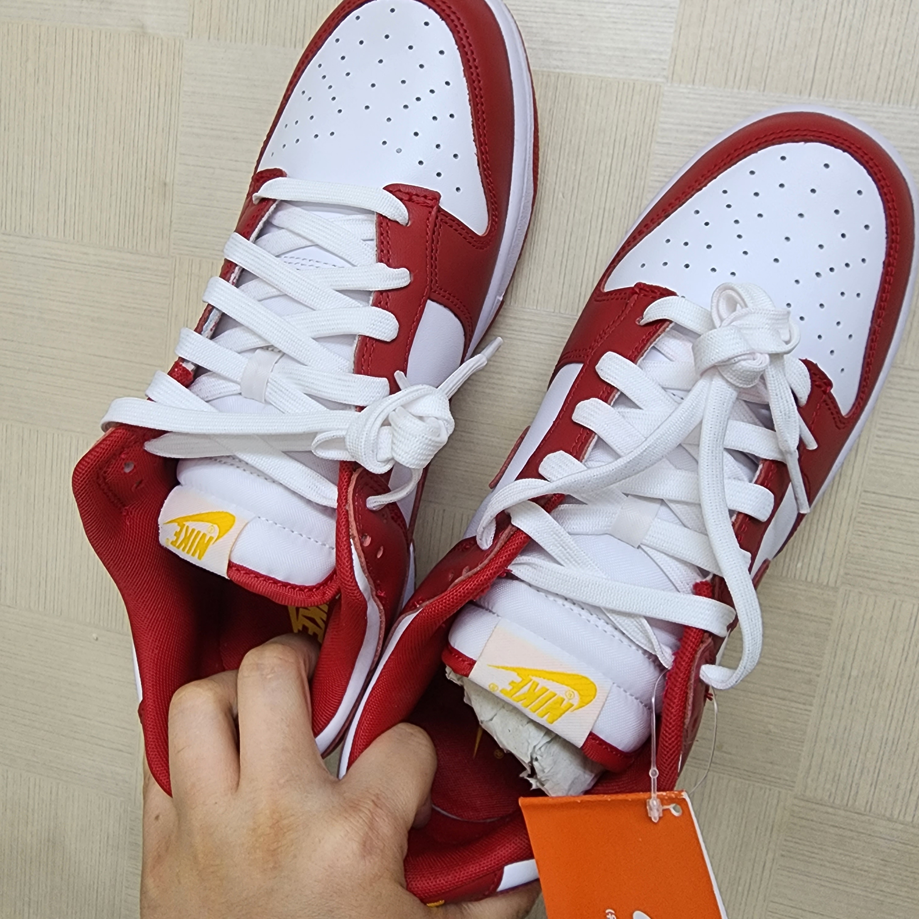 Nike Dunk Low Retro Gym Red 착용 스타일