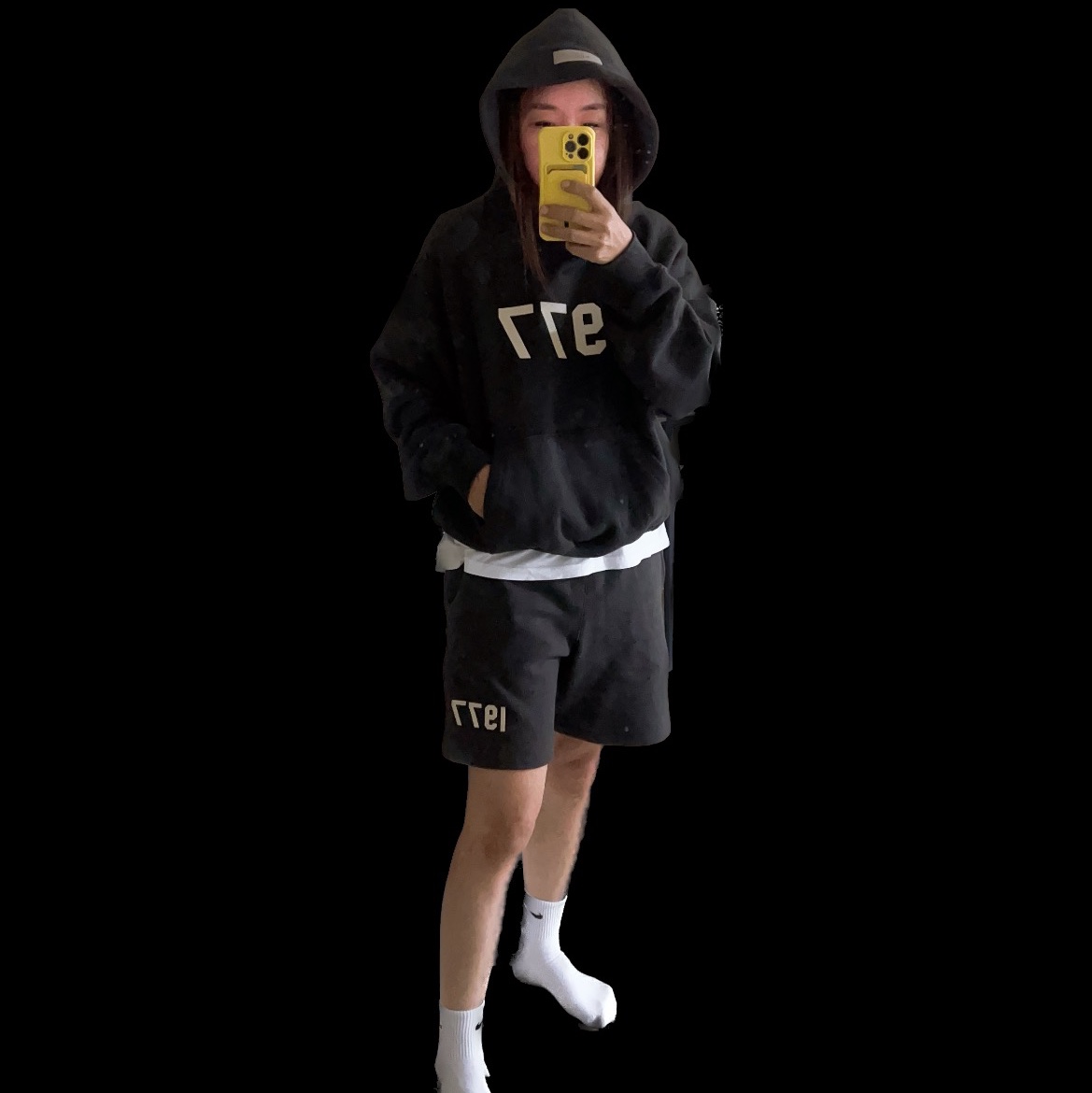 Essentials 1977 Hoodie Iron - 22SS, Essentials 1977 Shorts Iron - 22SS 착용 스타일
