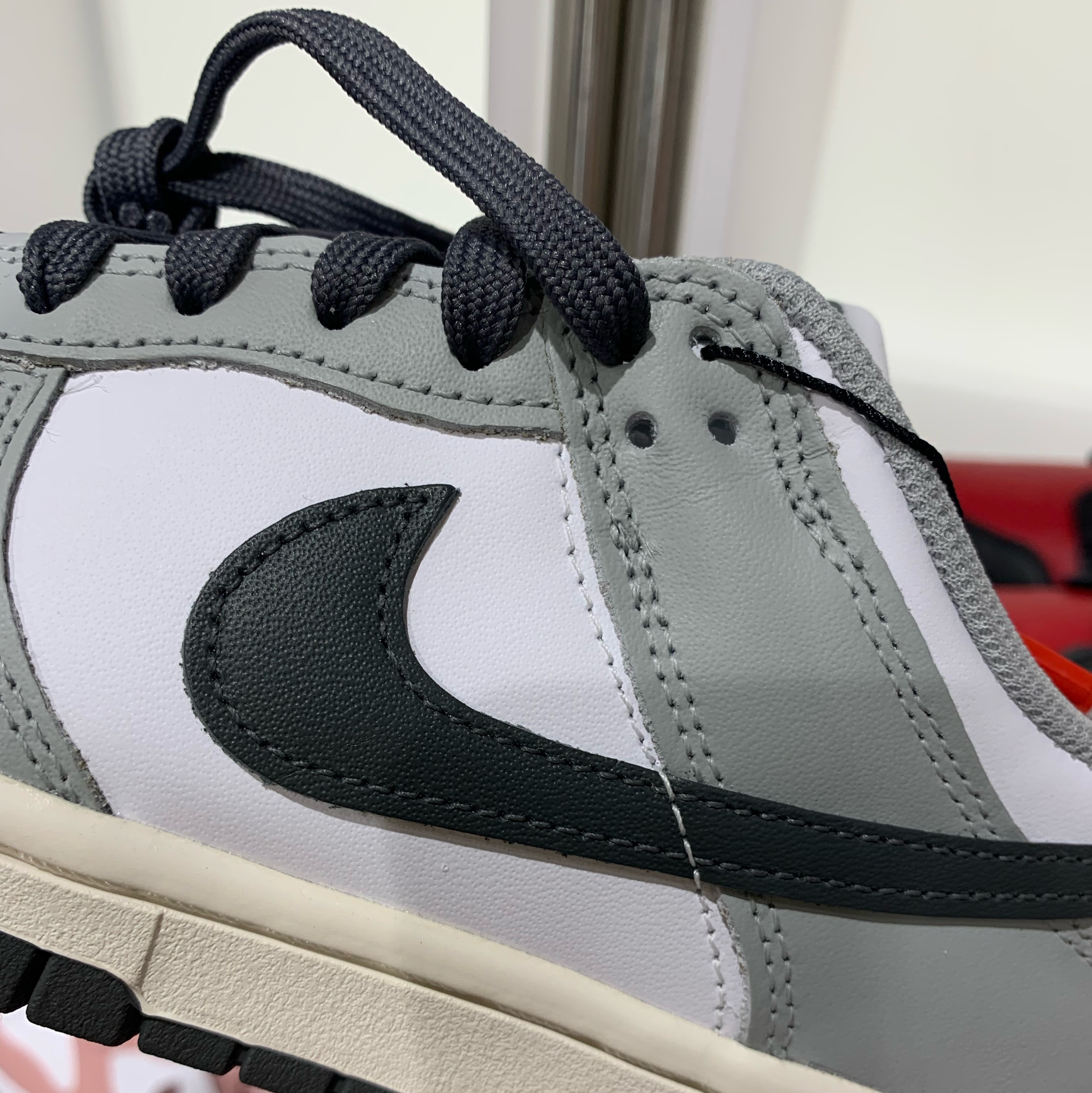 (W) Nike Dunk Low Light Smoke Grey 착용 스타일