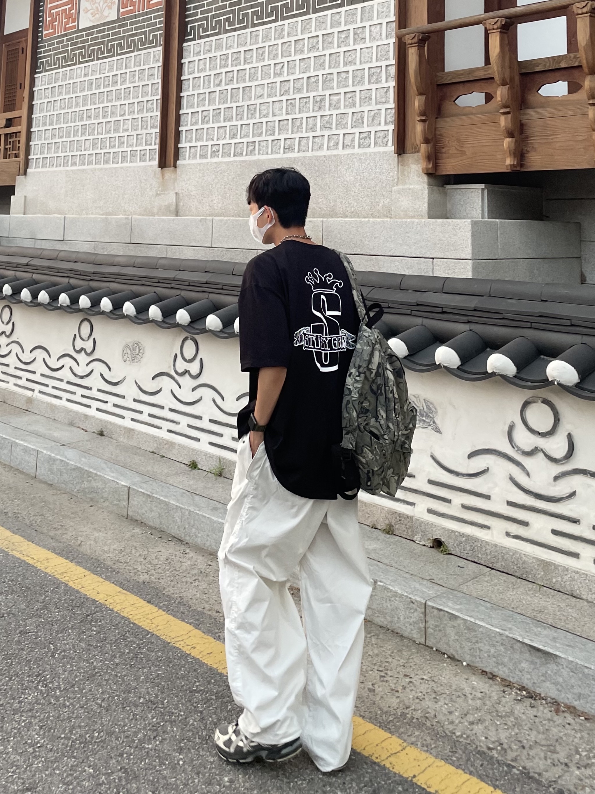 Stussy Canvas Backpack Veil Camo, Asics x I4P Gel-1130 Mink Glacier Grey 착용 스타일 - 2