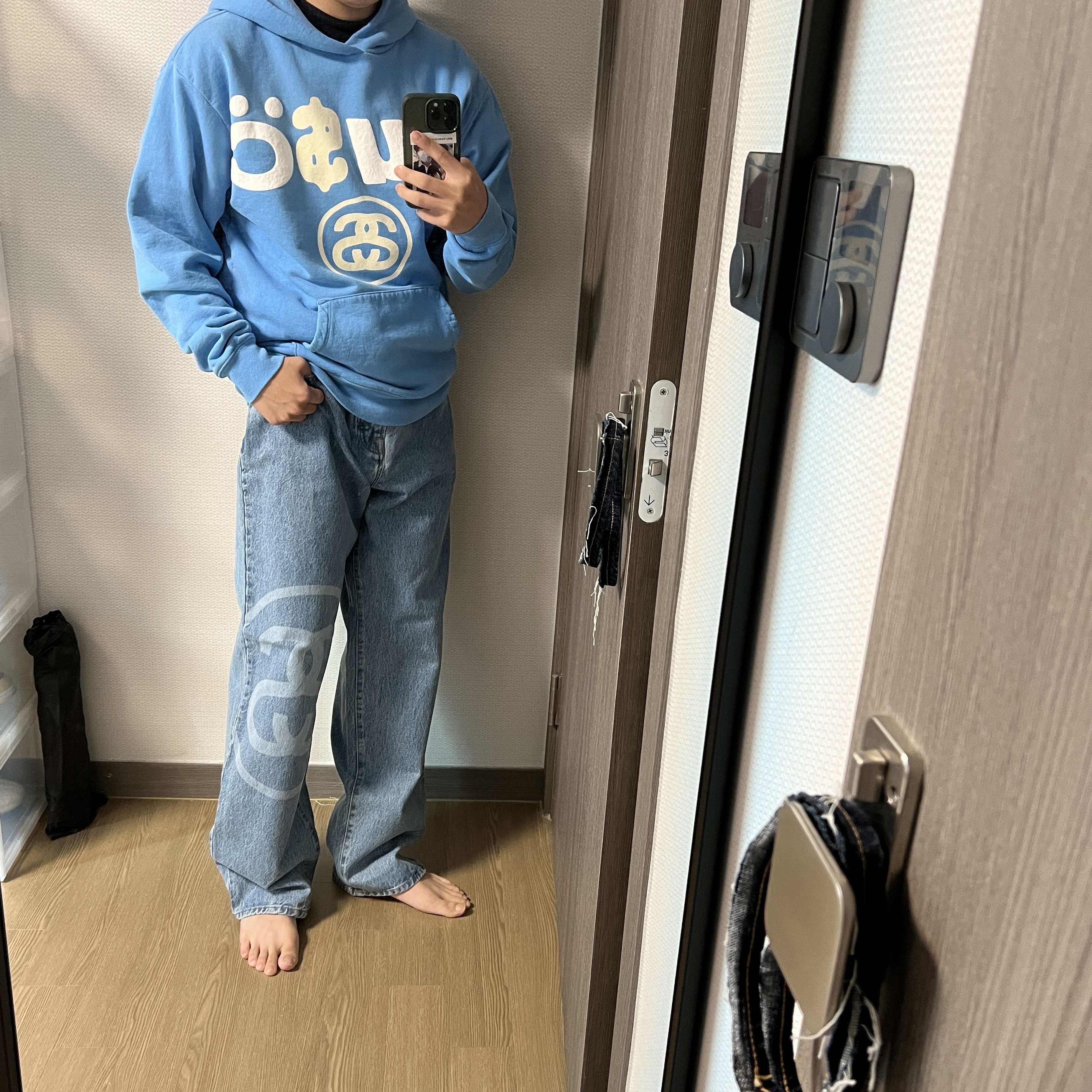 Stussy x Cactus Plant Flea Market 8 Ball Pigment Dyed Hoodie Blue, Stussy SS Link Big OL' Jean Stone Wash 착용 스타일