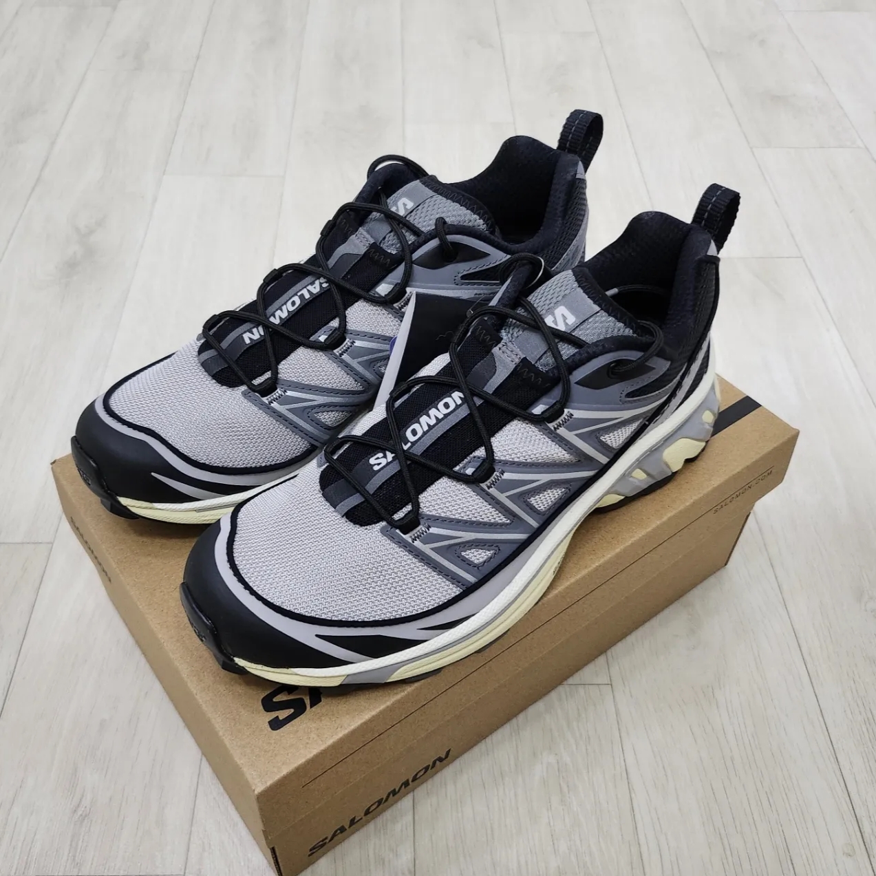 Salomon XT-6 Expanse Alloy Quiet Shade 착용 스타일 - 2