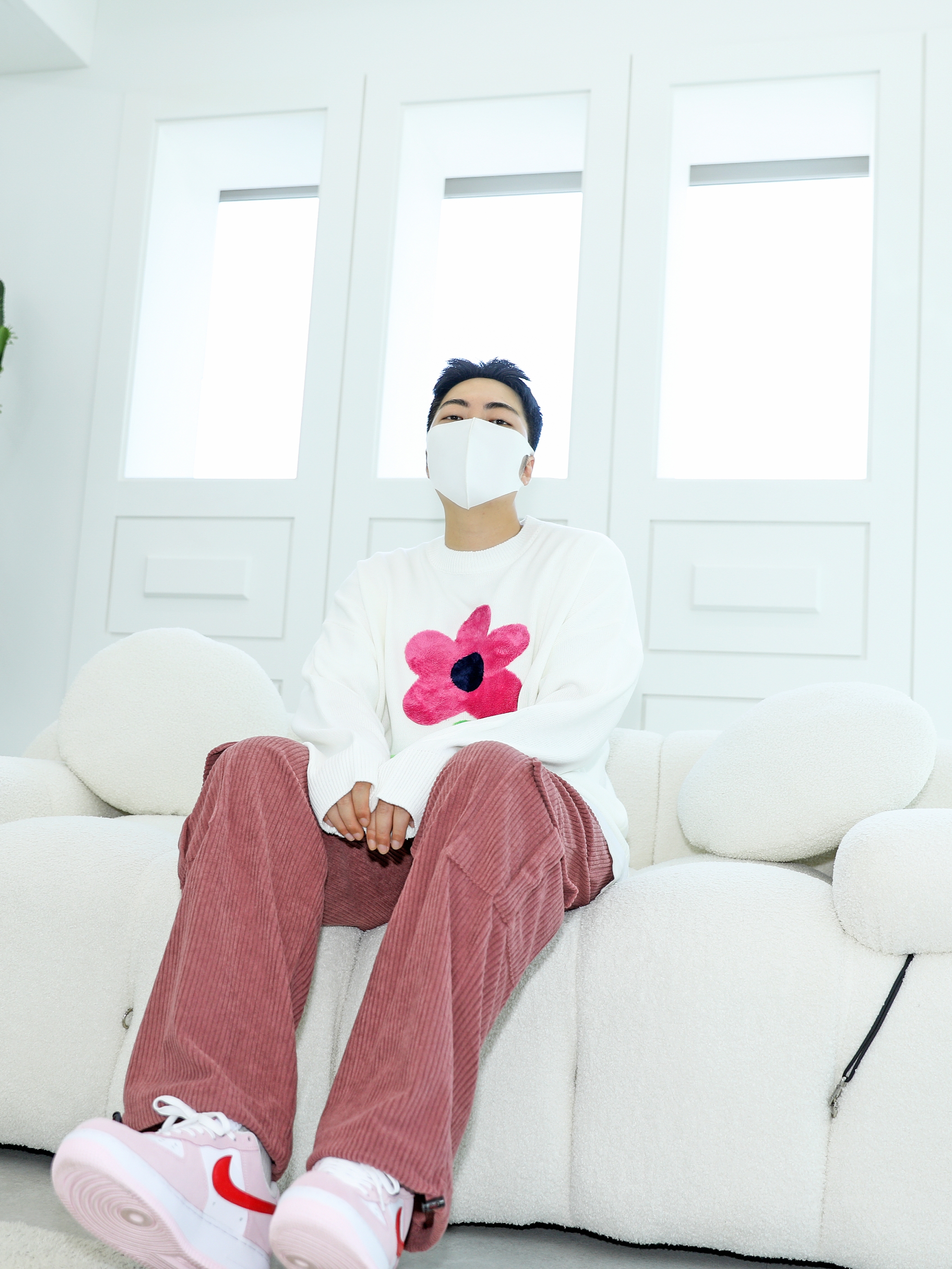 Nike Air Force 1 '07 QS Valentine's Day 착용 스타일 - 2