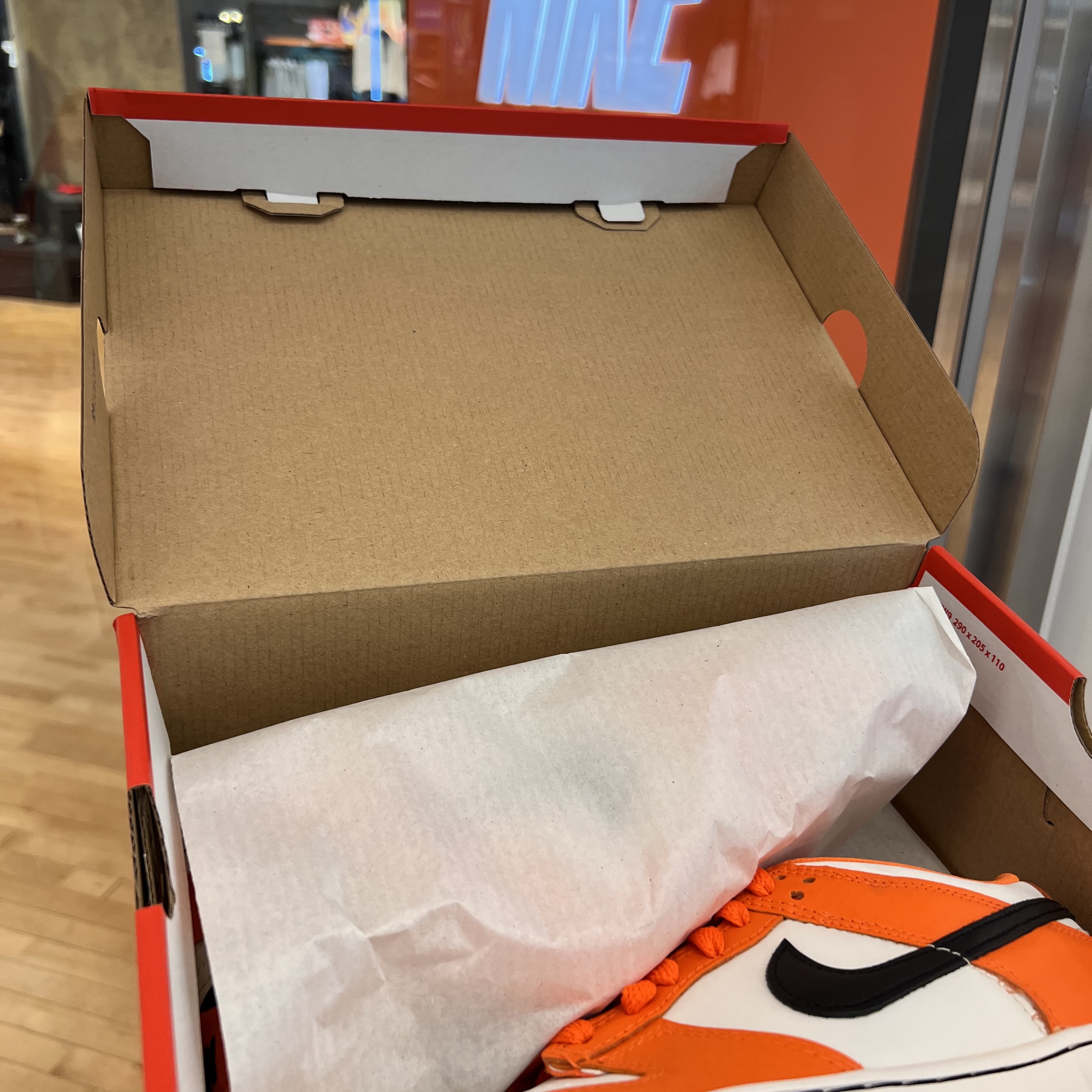 (GS) Nike Dunk Low Safety Orange 착용 스타일