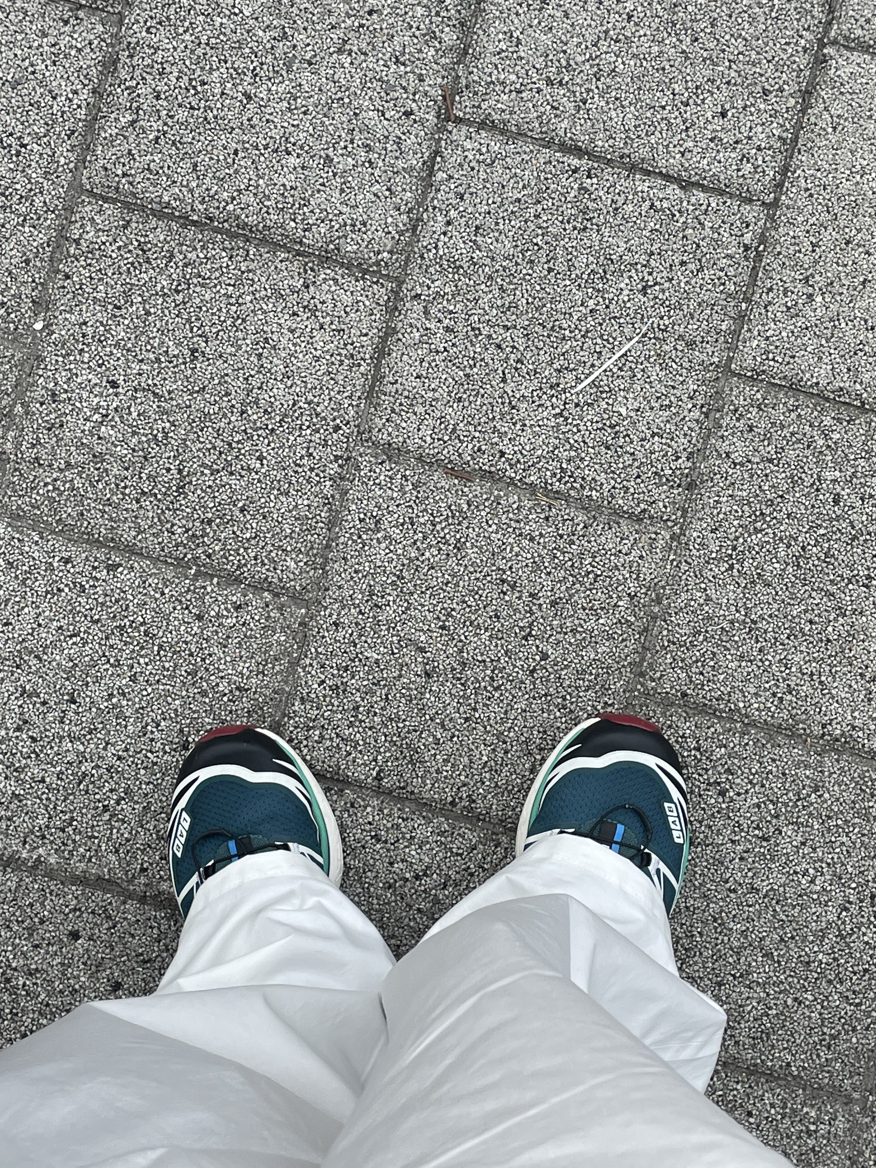 Salomon XT-6 Deep Teal 착용 스타일 - 2