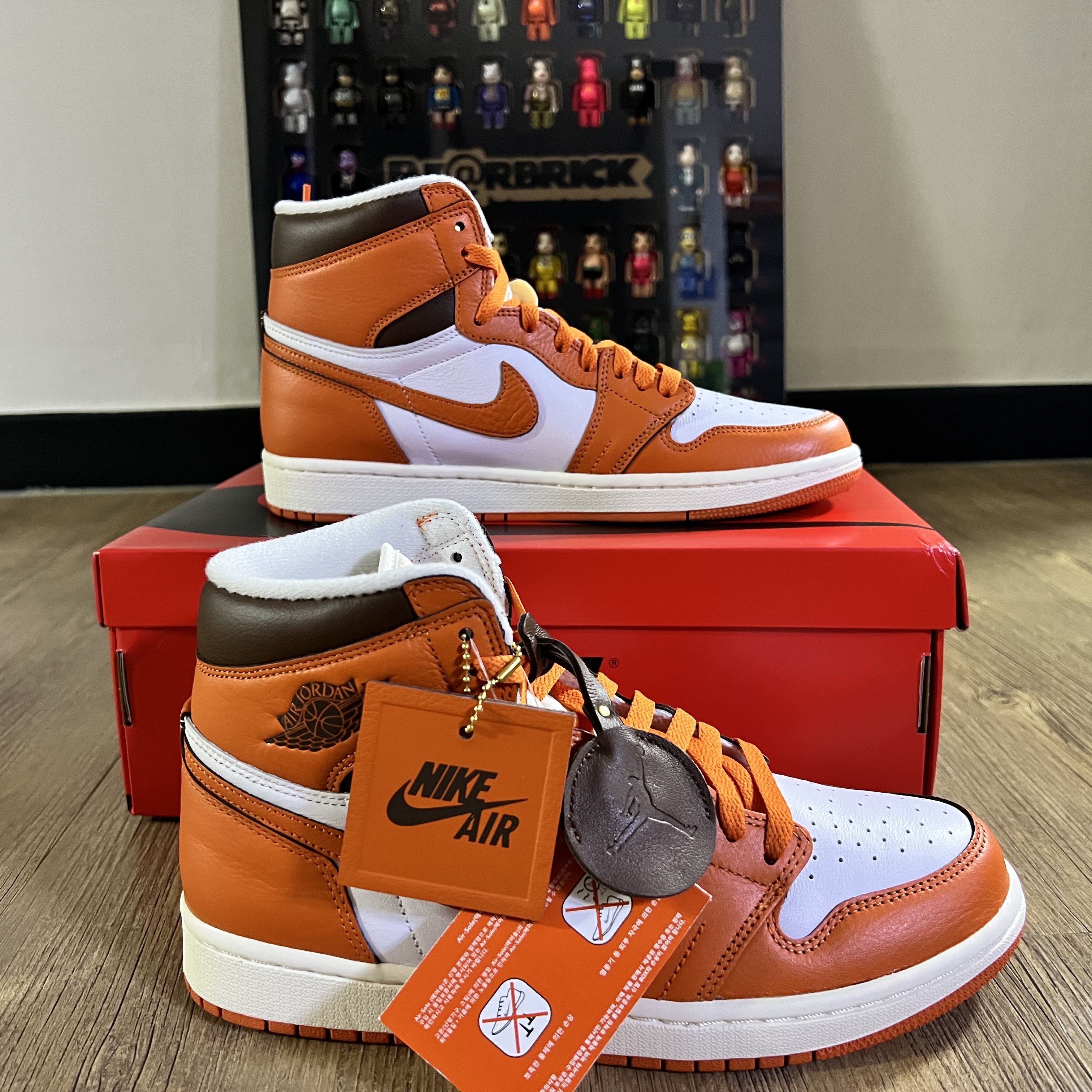 (W) Jordan 1 Retro High OG Starfish 착용 스타일