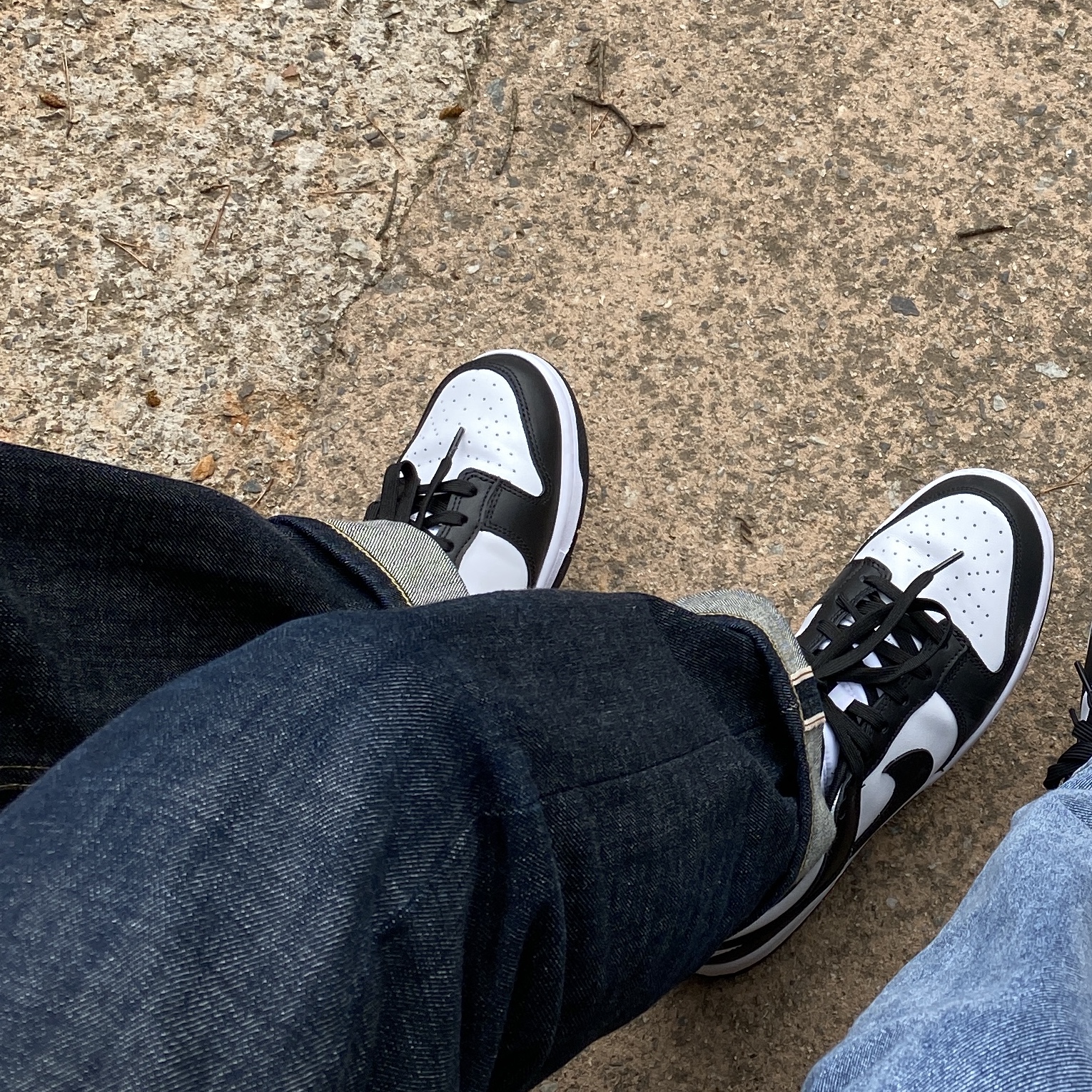 Nike Dunk Low Retro Black 착용 스타일