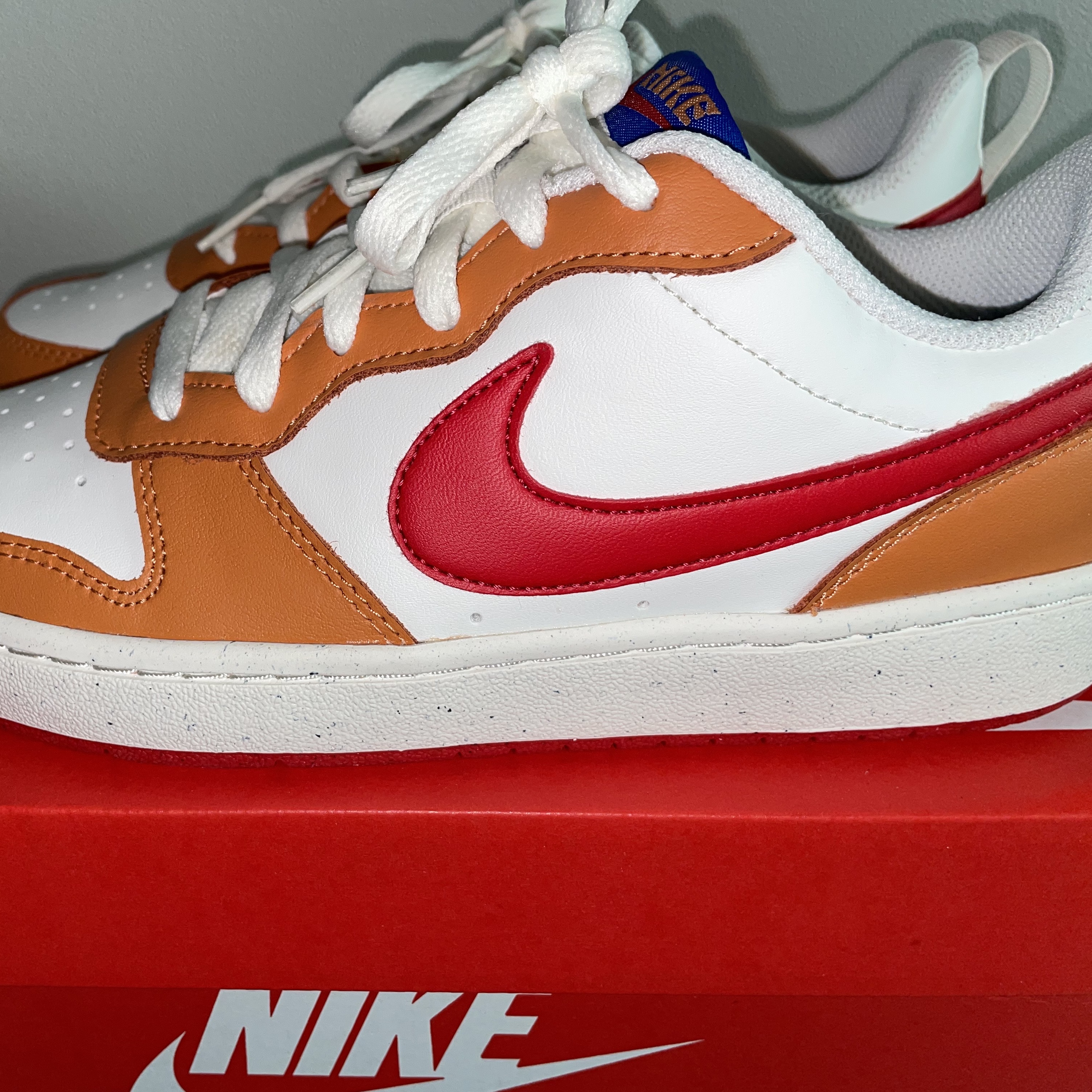 (GS) Nike Court Borough 2 Hot Curry 착용 스타일