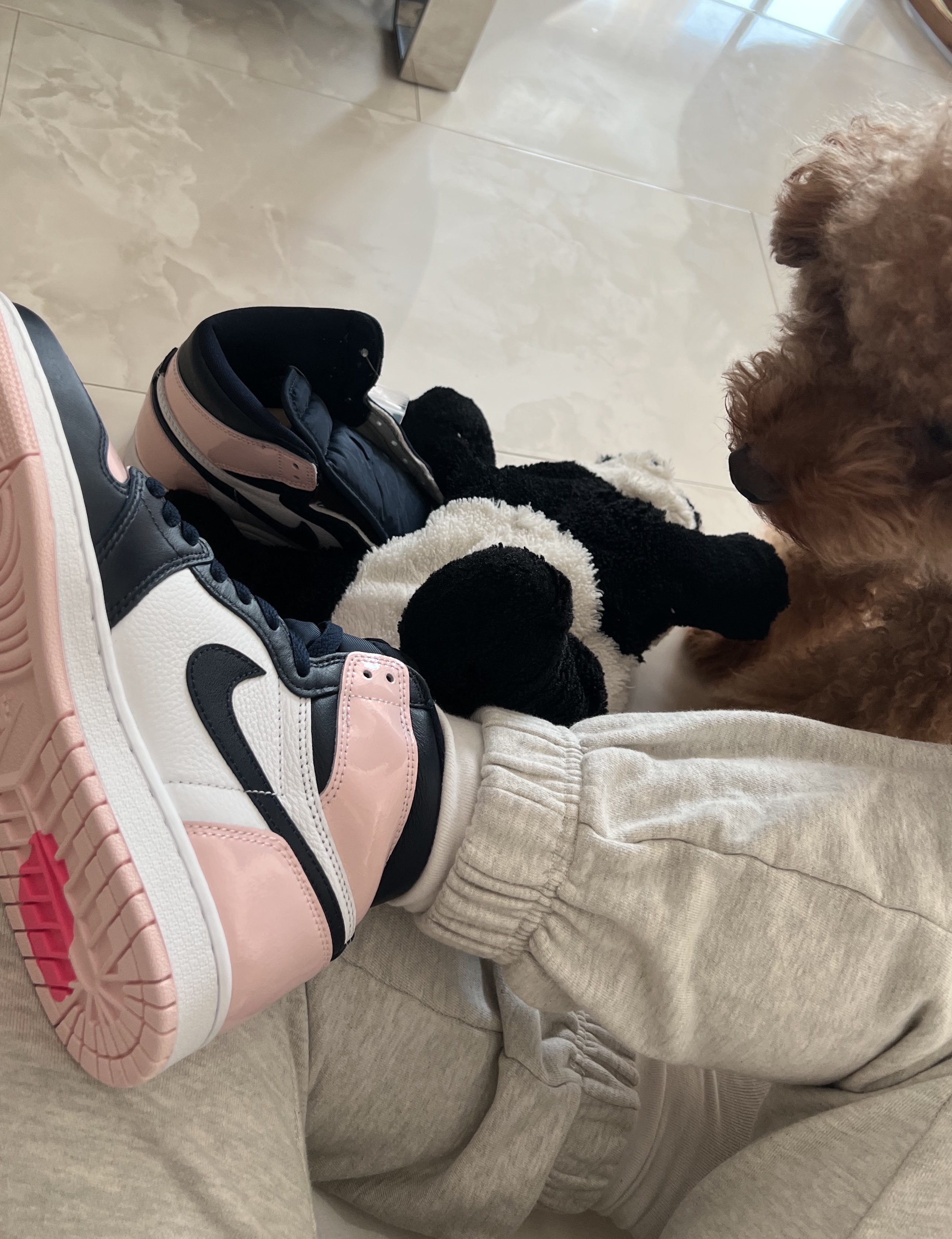 (W) Jordan 1 Retro High OG Atmosphere 착용 스타일 - 2