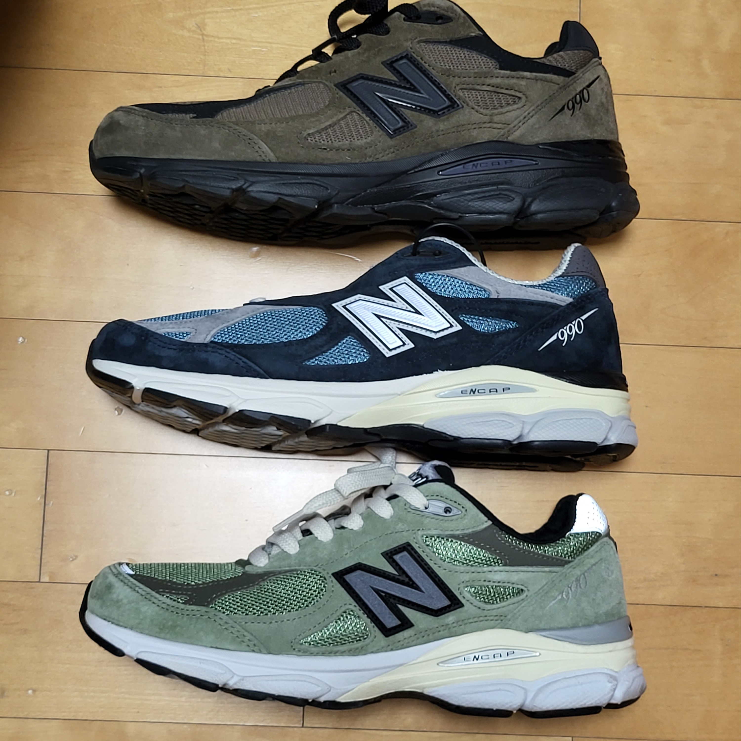 New Balance x JJJJound 990v3 Olive, New Balance x JJJJound 990v3 Brown Black 착용 스타일 - 1