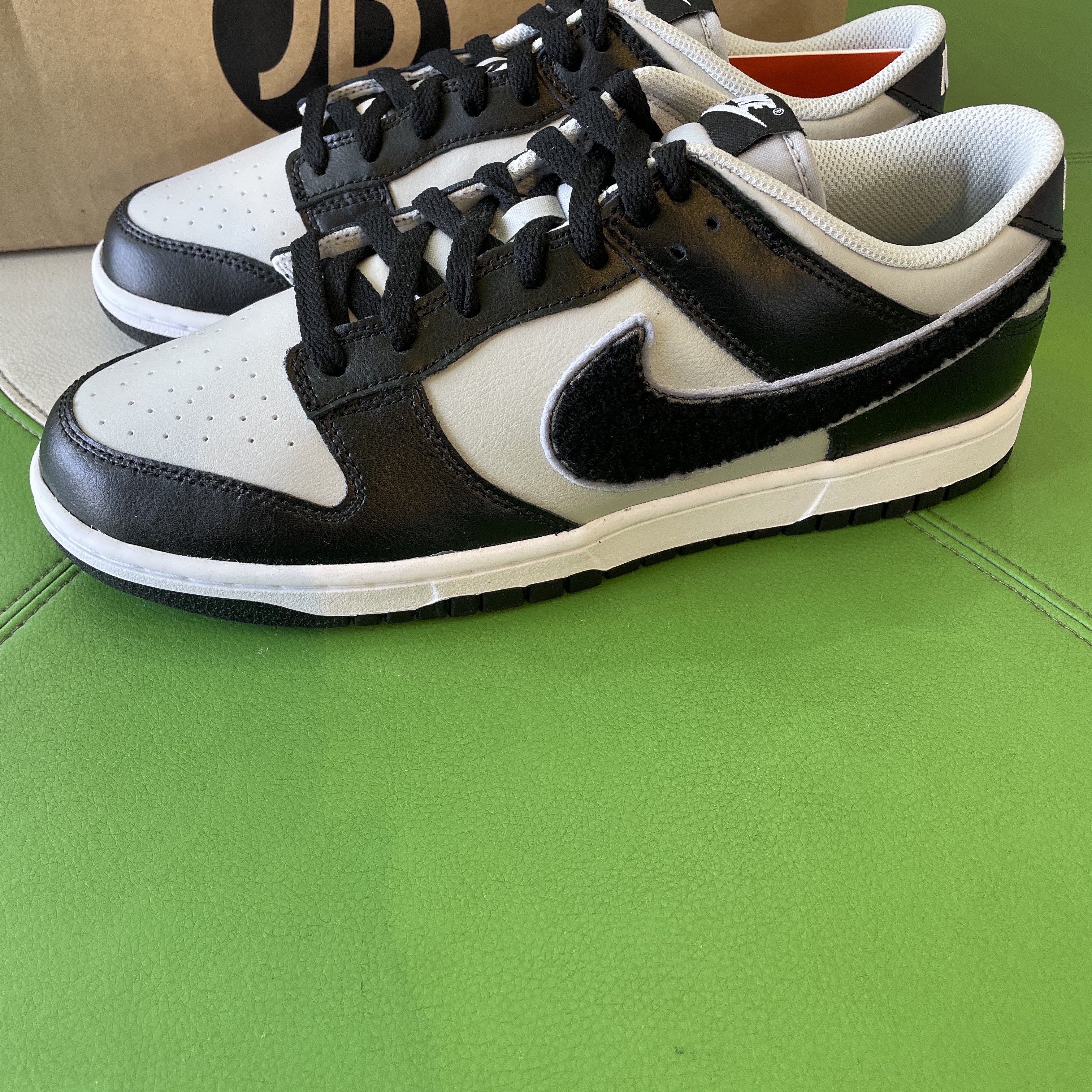 Nike Dunk Low Retro Grey Fog Black 착용 스타일 - 5