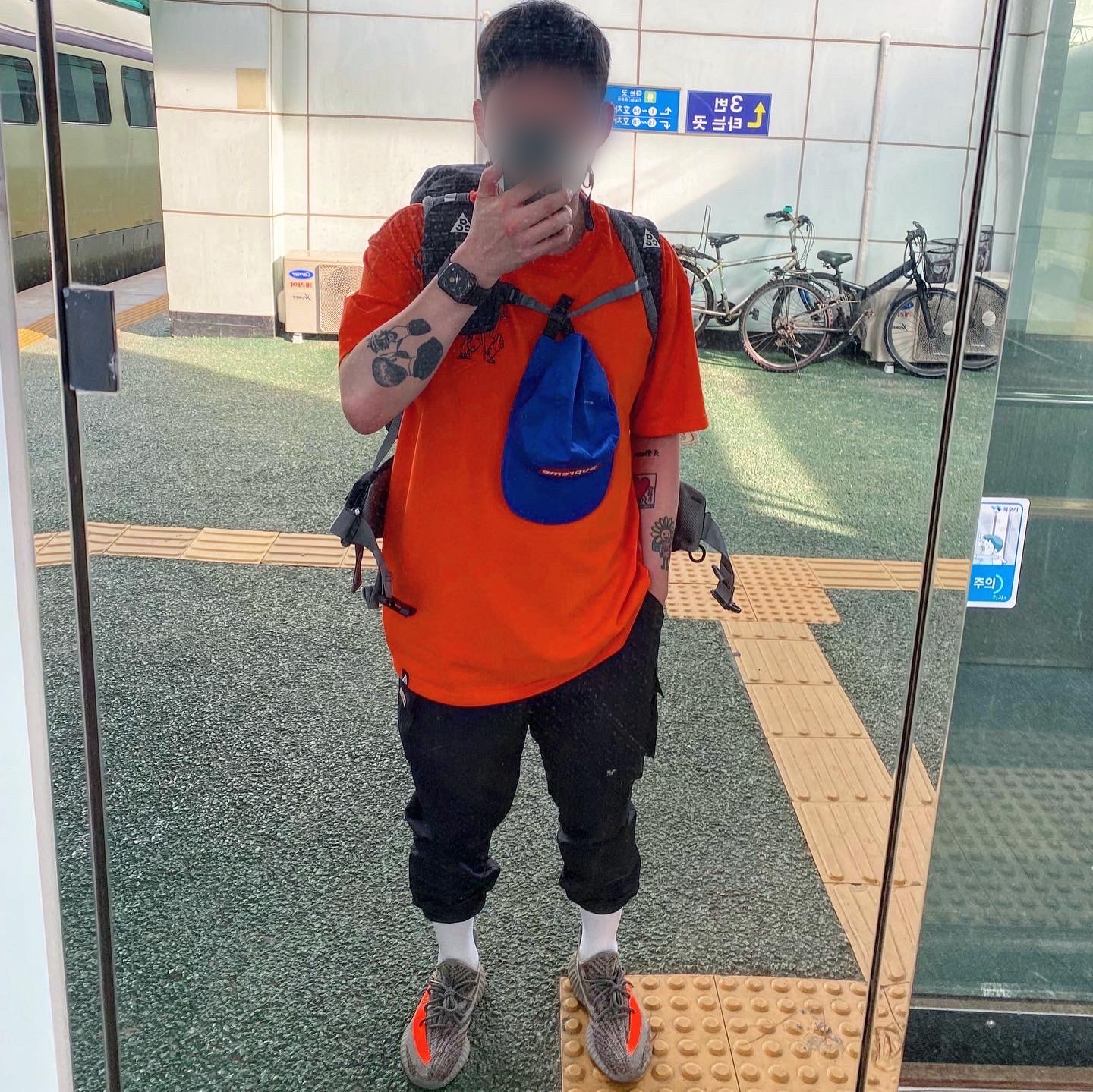 Supreme Trail Camp Cap Blue - 20SS, Nike ACG 36 Backpack Black 착용 스타일