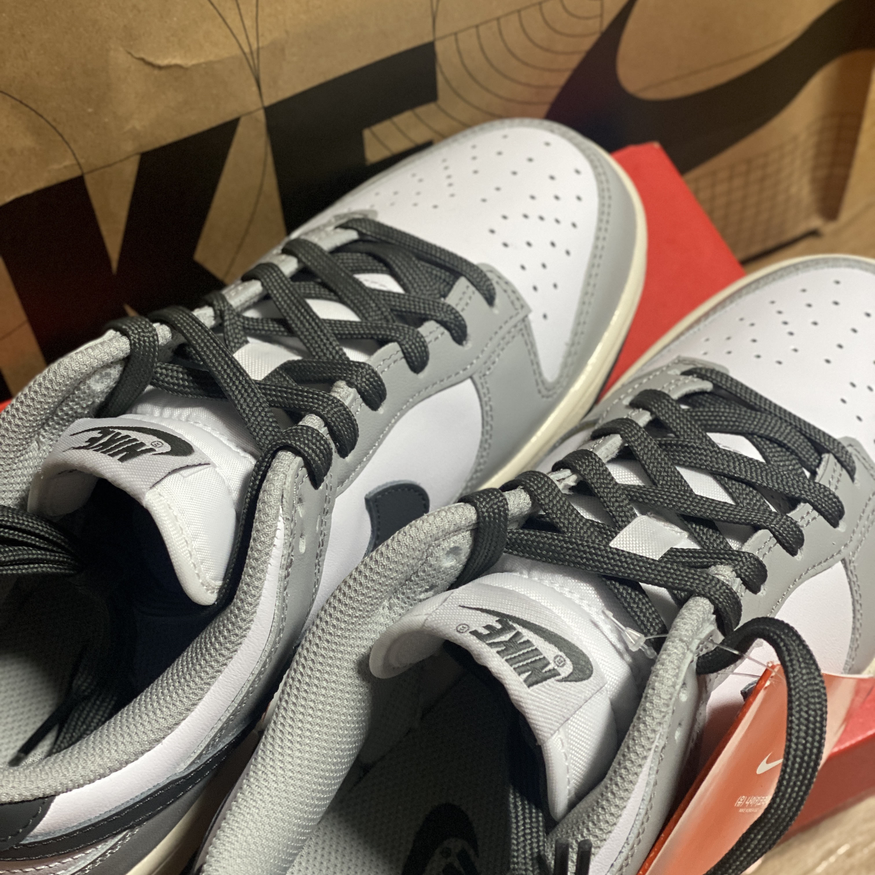 (W) Nike Dunk Low Light Smoke Grey 착용 스타일 - 2