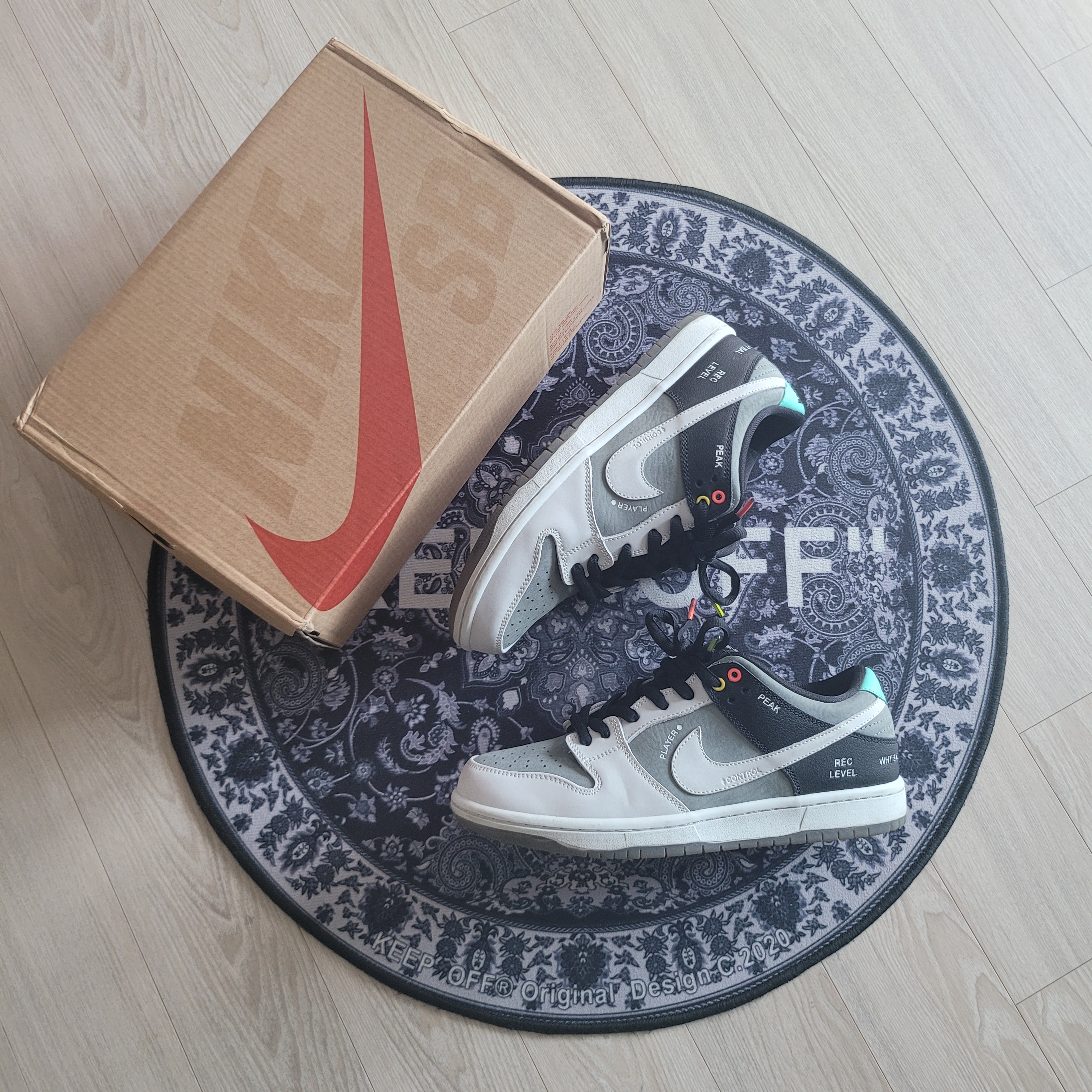 Nike SB Dunk Low Pro Camcorder 착용 스타일