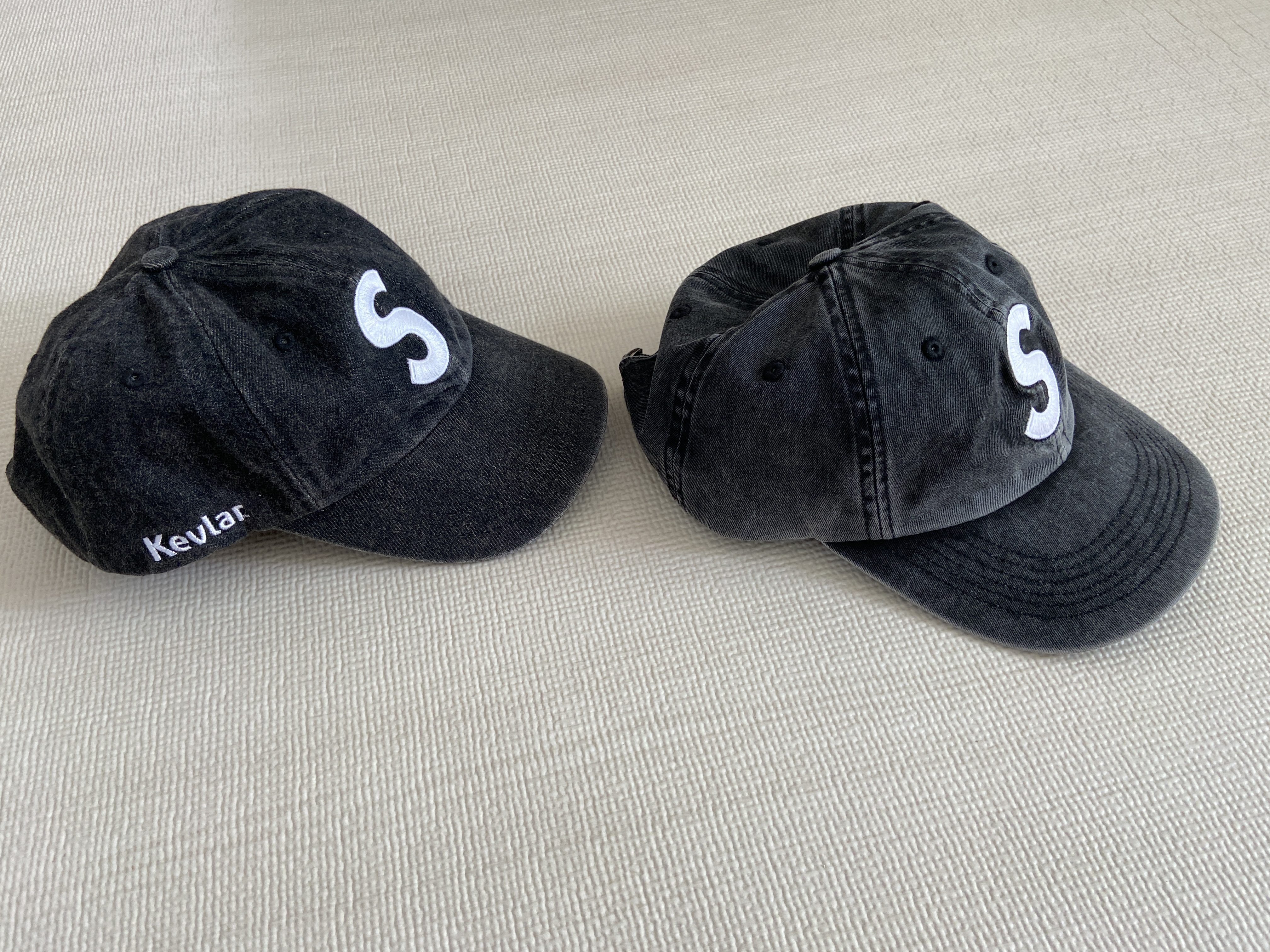 Supreme Pigment Print S Logo 6-Panel Black - 22FW, Supreme Kevlar Denim S Logo 6-Panel Black - 22SS 착용 스타일 - 2