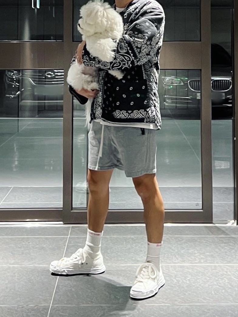 Maison Mihara Yasuhiro Hank OG Sole Canvas Low-top Sneakers White 착용 스타일 - 2