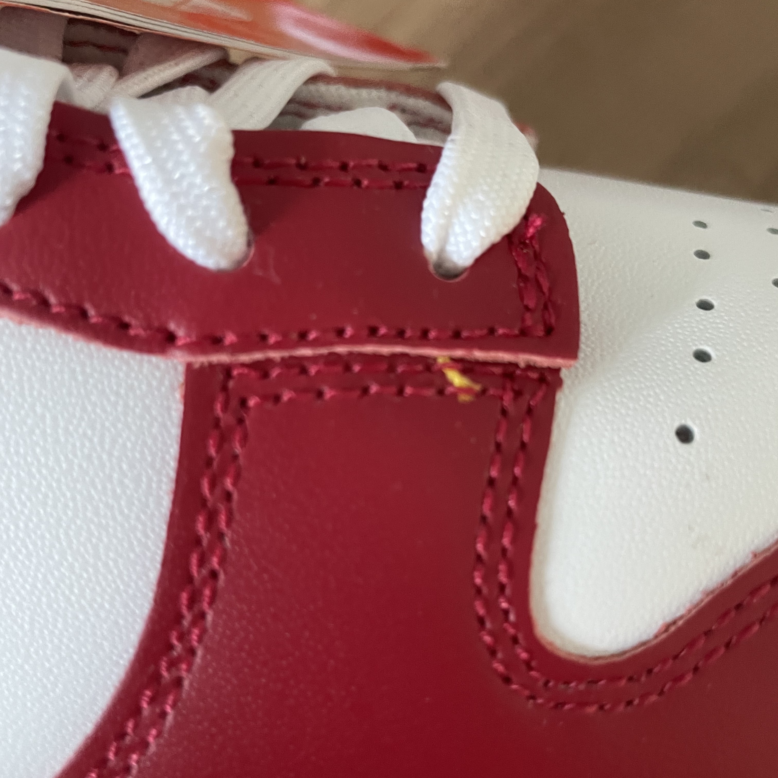 Nike Dunk Low Retro Gym Red 착용 스타일 - 2