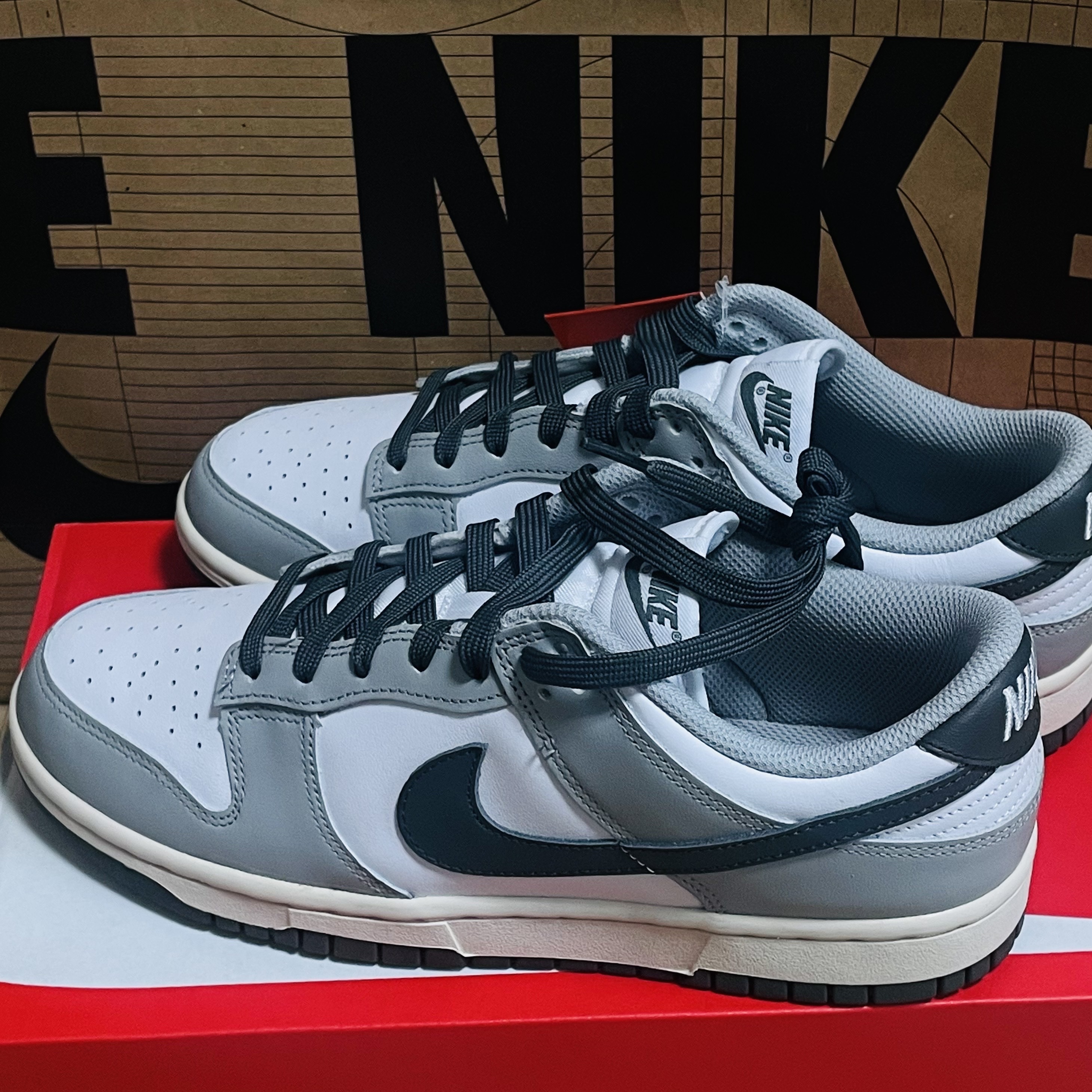 (W) Nike Dunk Low Light Smoke Grey 착용 스타일