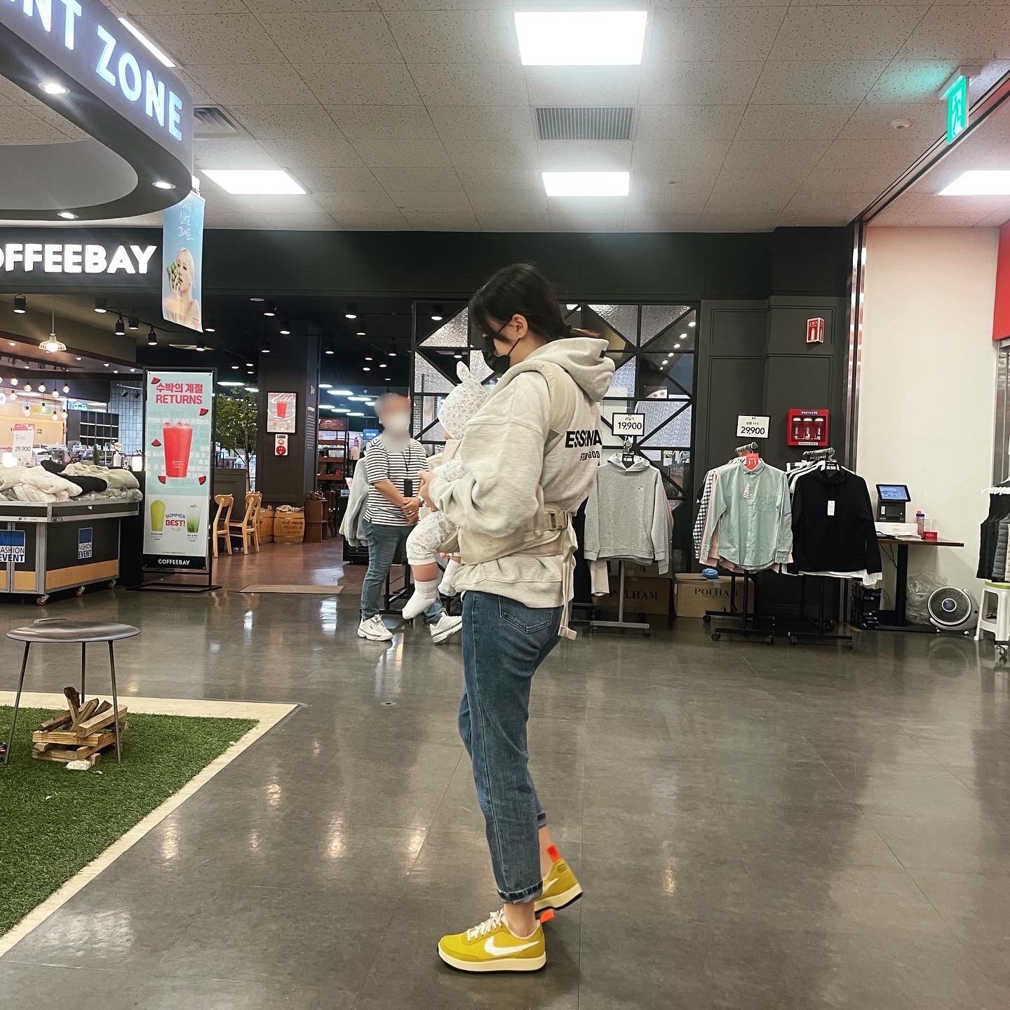 Essentials The Core Collection Hoodie Light Oatmeal, Nike x Tom Sachs General Purpose Shoe Archive 착용 스타일 - 2