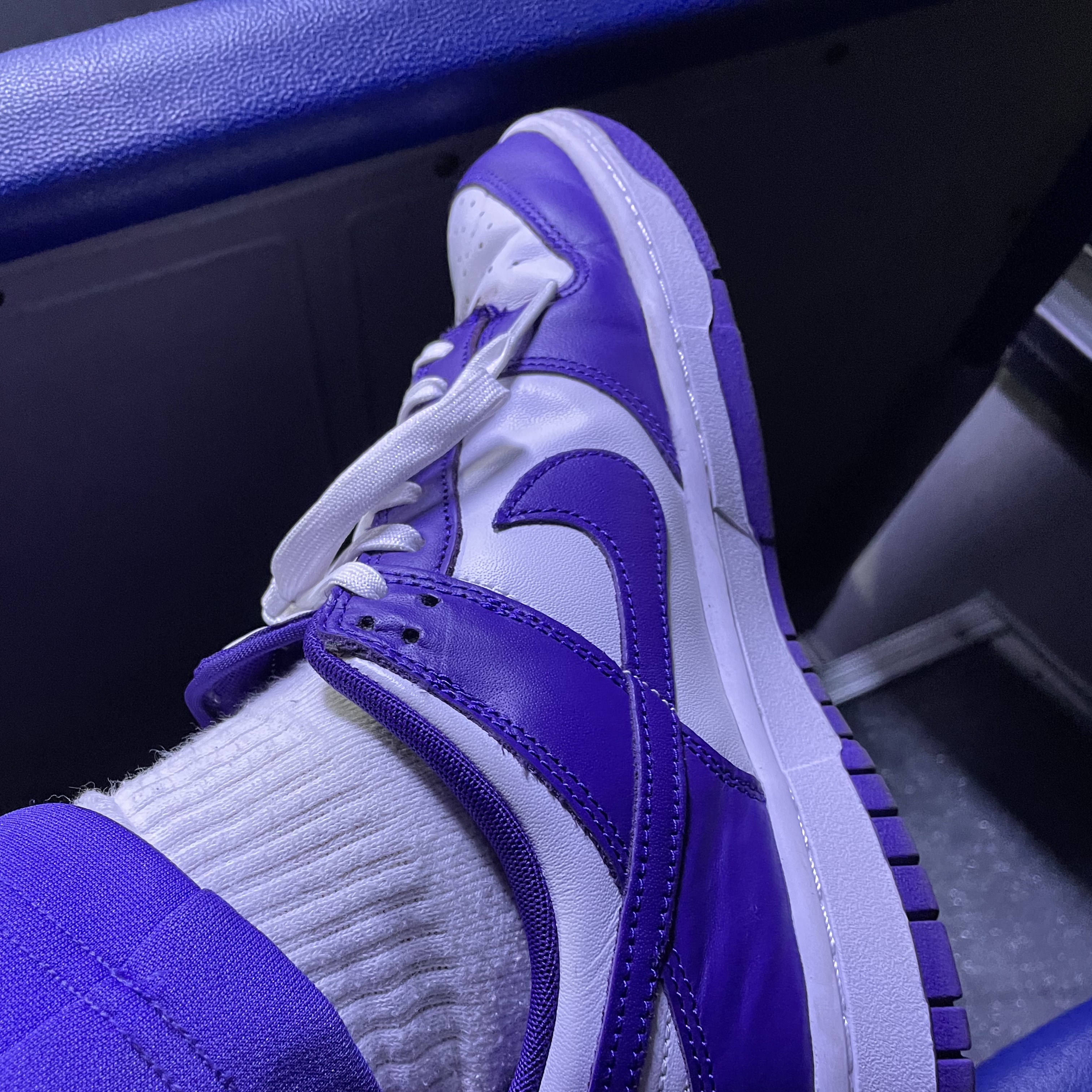 Nike Dunk Low Retro Championship Court Purple 착용 스타일