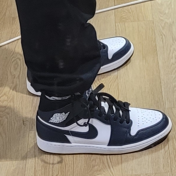 Jordan 1 Mid Dark Teal 착용 스타일 - 2