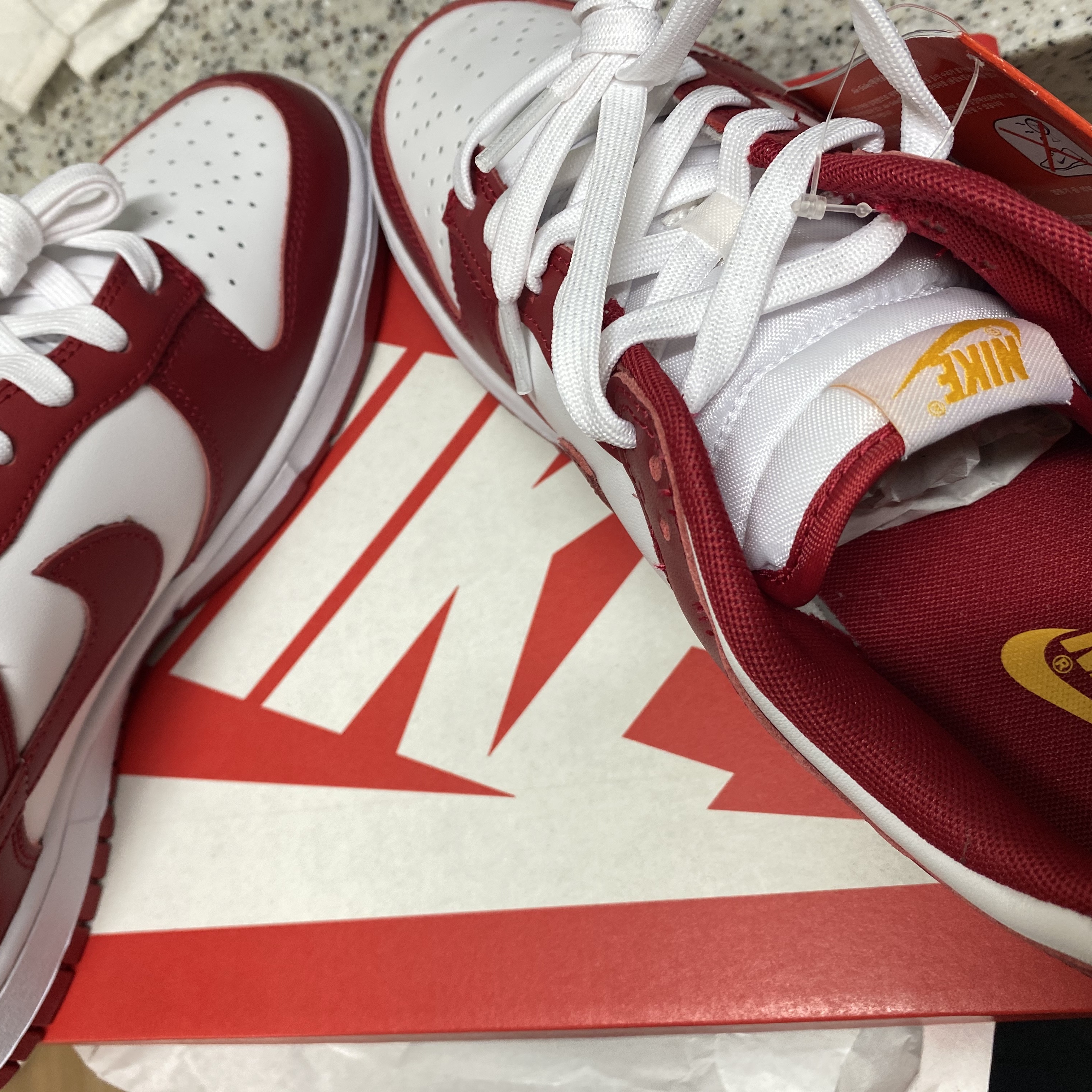 Nike Dunk Low Retro Gym Red 착용 스타일 - 3