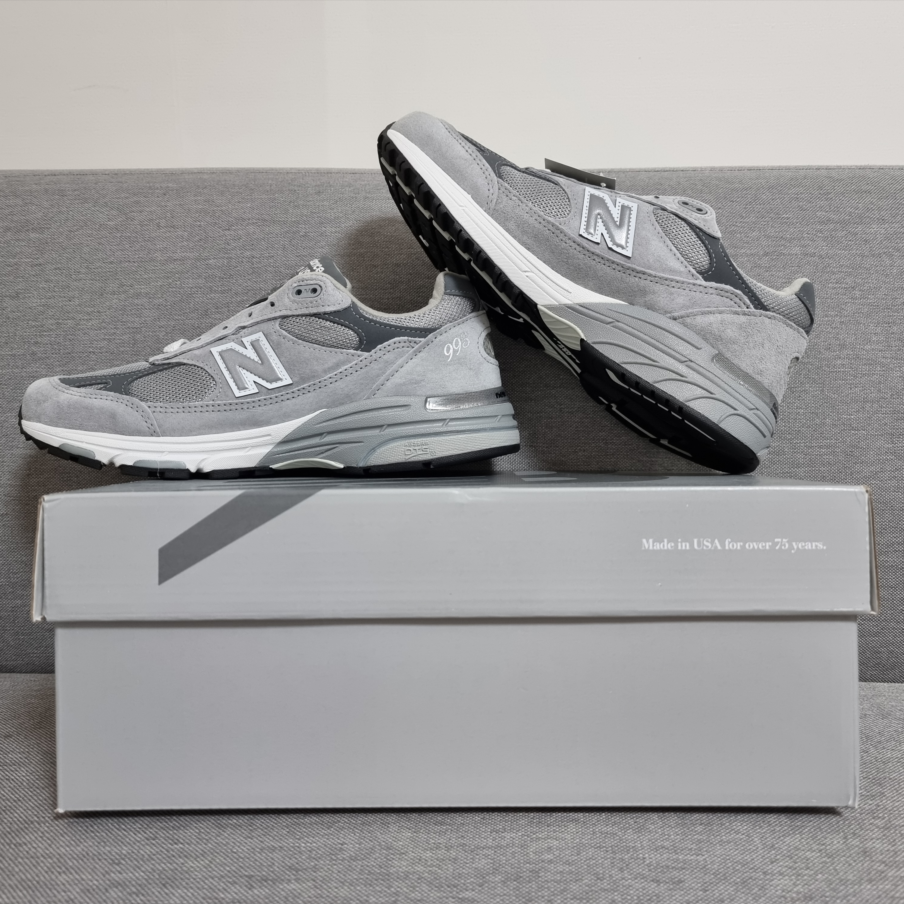New Balance 993 Made in USA Grey - D Standard 착용 스타일