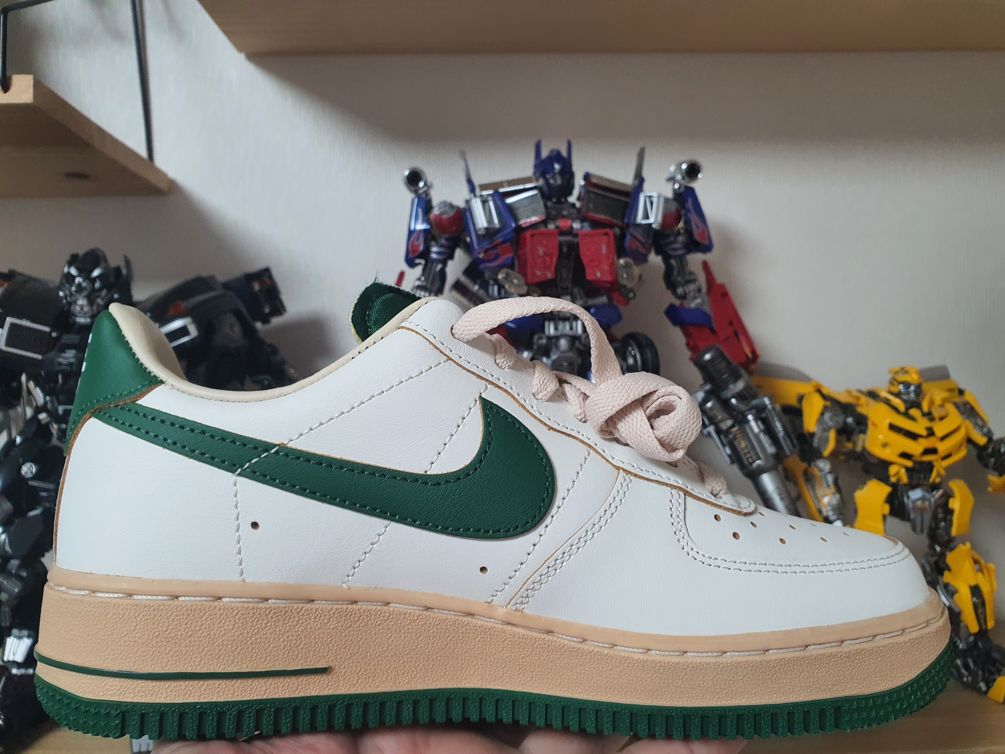 (W) Nike Air Force 1 Low Gorge Green 착용 스타일 - 2