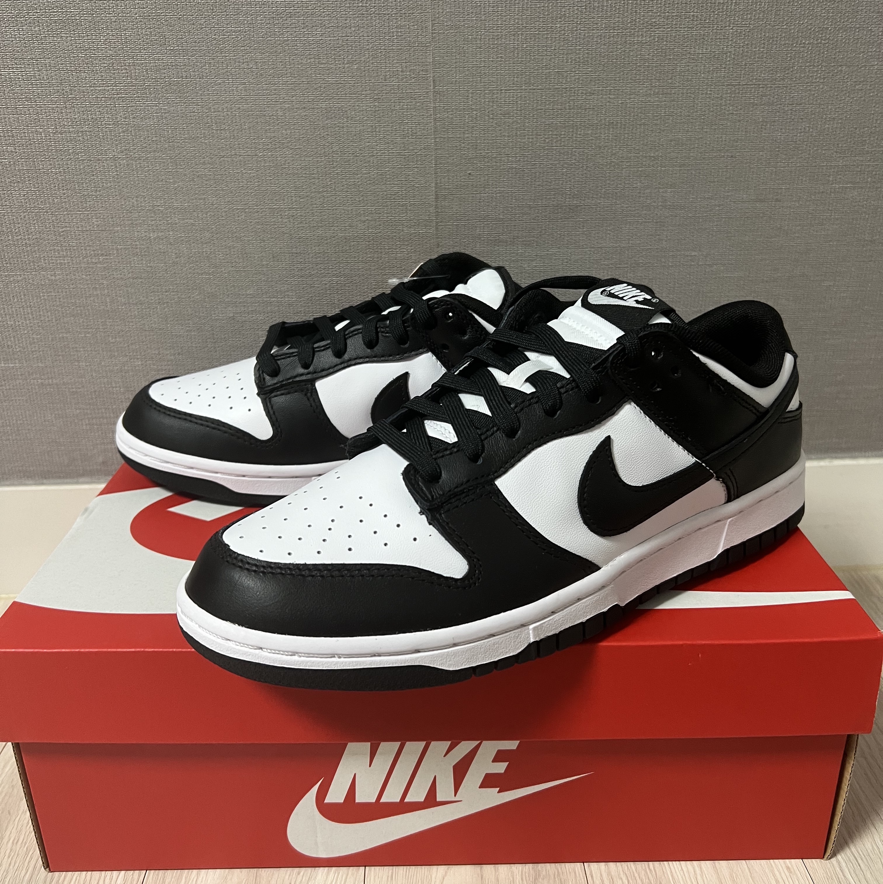 Nike Dunk Low Retro Black 착용 스타일