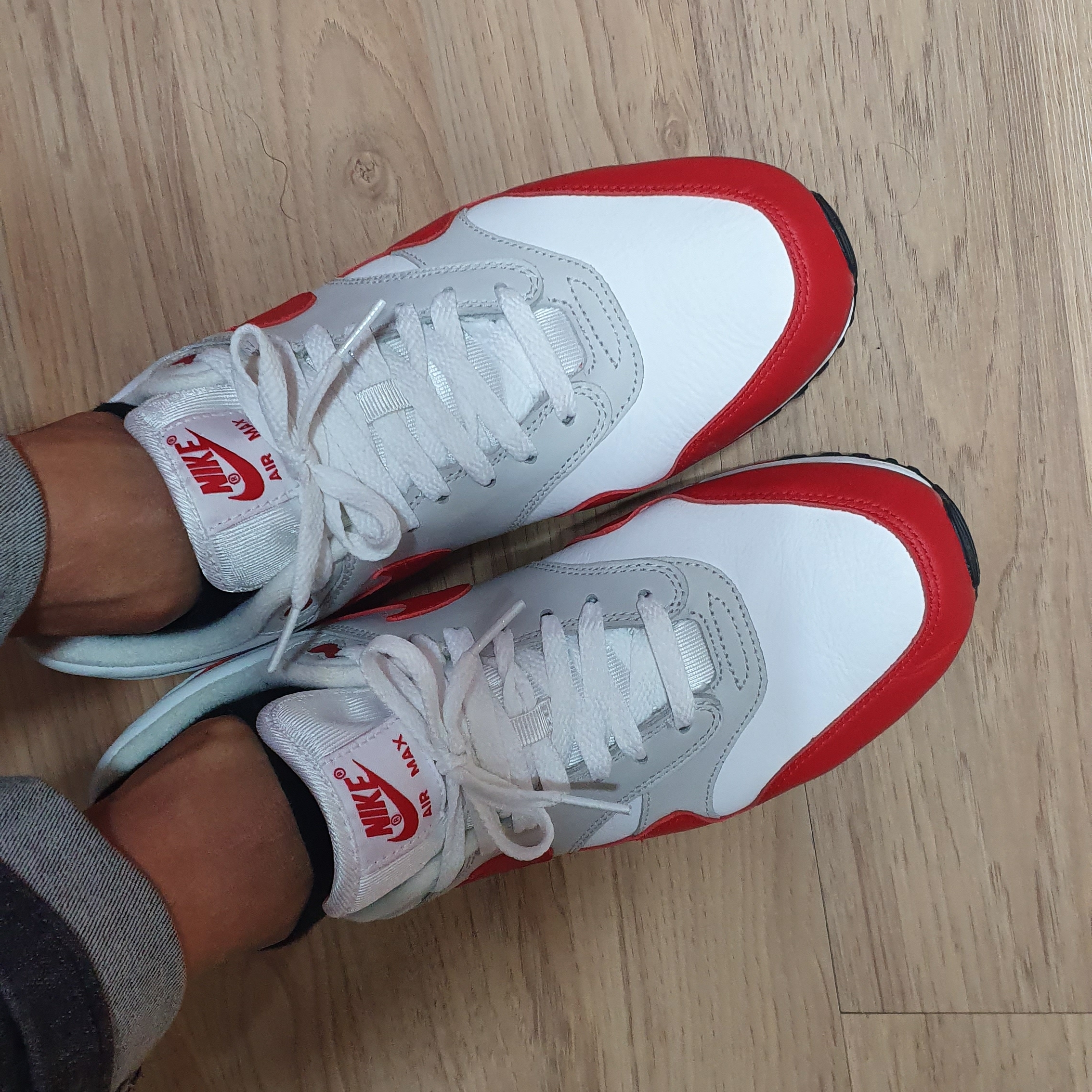 Nike Air Max 1 Anniversary Red (2017/2018 Restock Pair) 착용 스타일