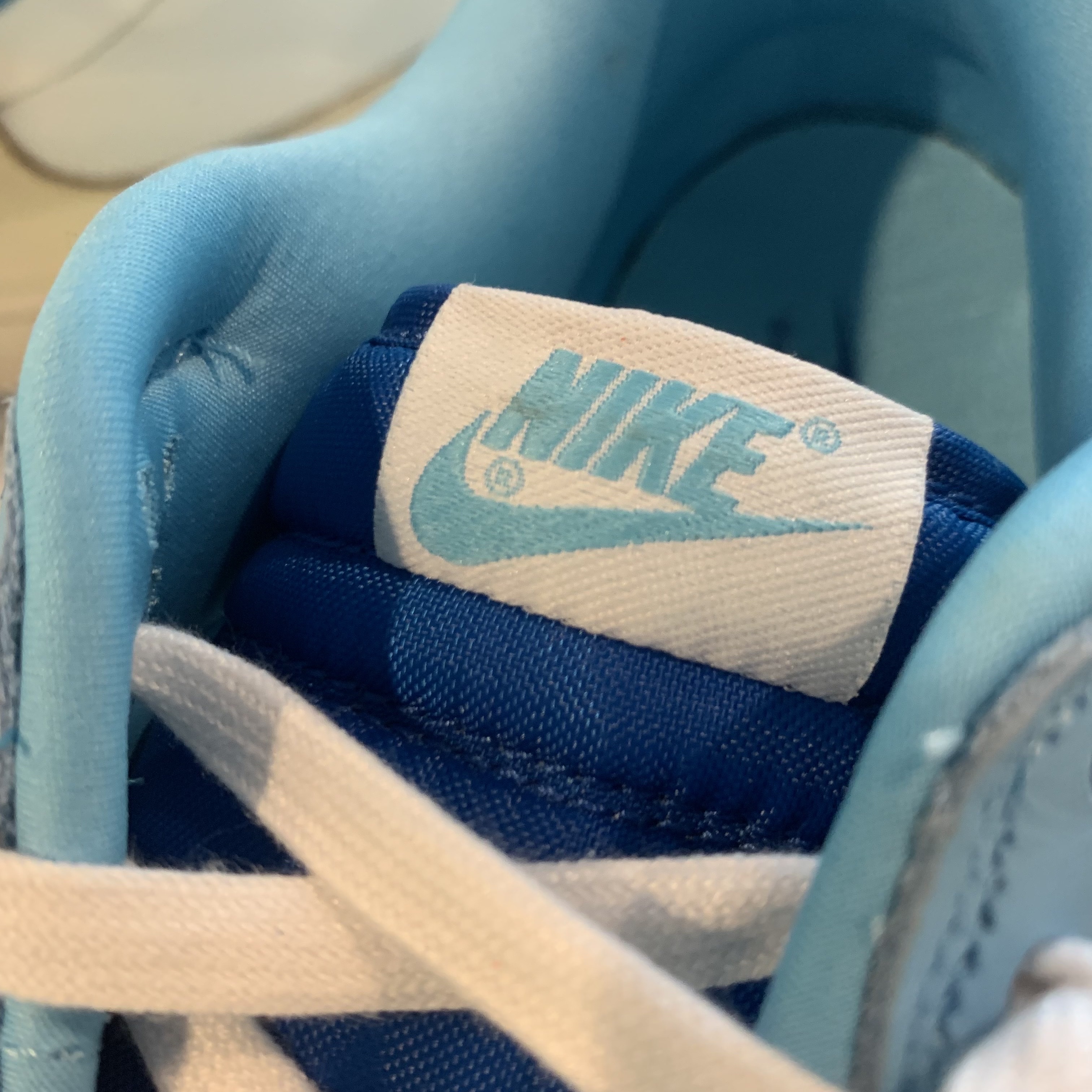 Nike Dunk Low Retro QS Argon 착용 스타일 - 3