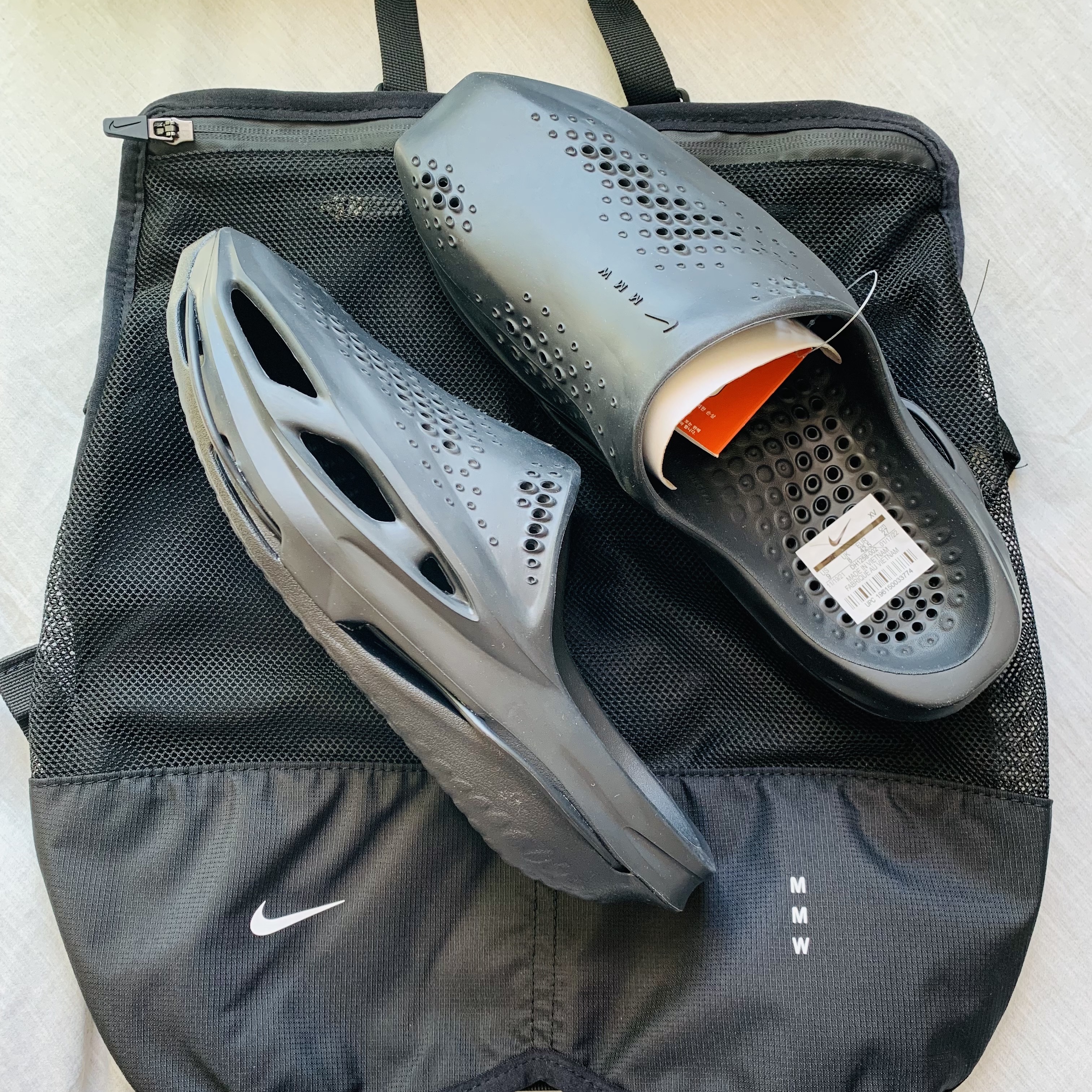 Nike x Matthew M Williams 005 Slide Black 착용 스타일 - 1
