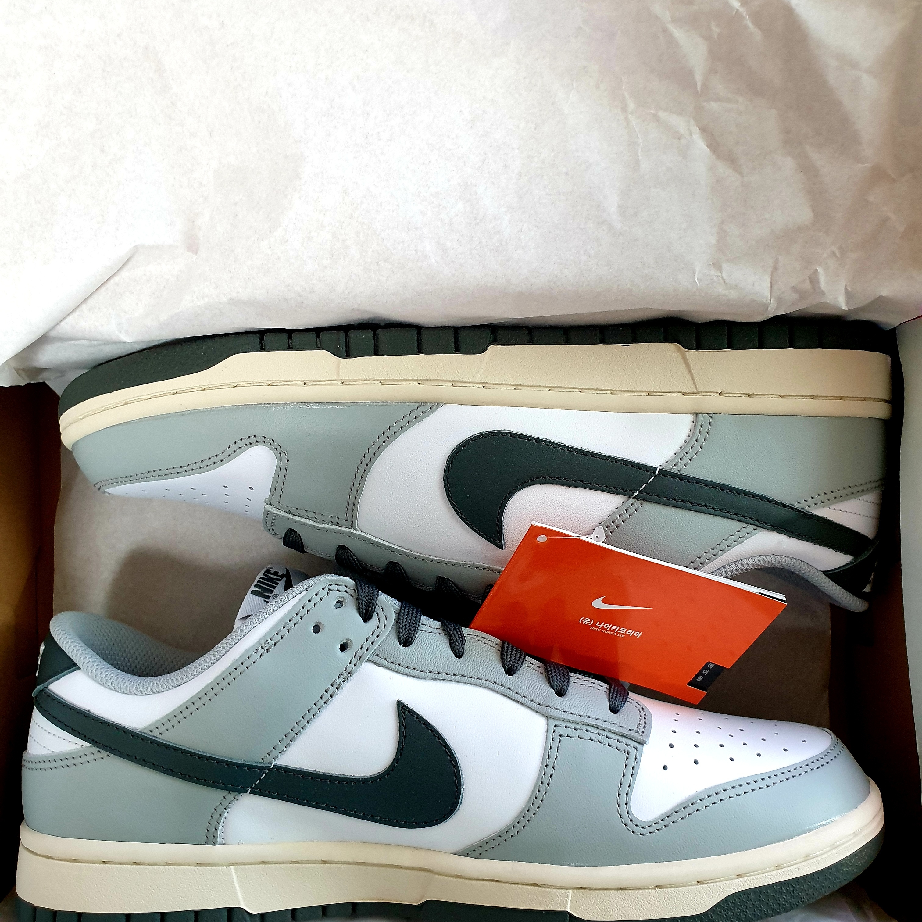 (W) Nike Dunk Low Light Smoke Grey, (W) Nike Dunk Low Coast 착용 스타일 - 3