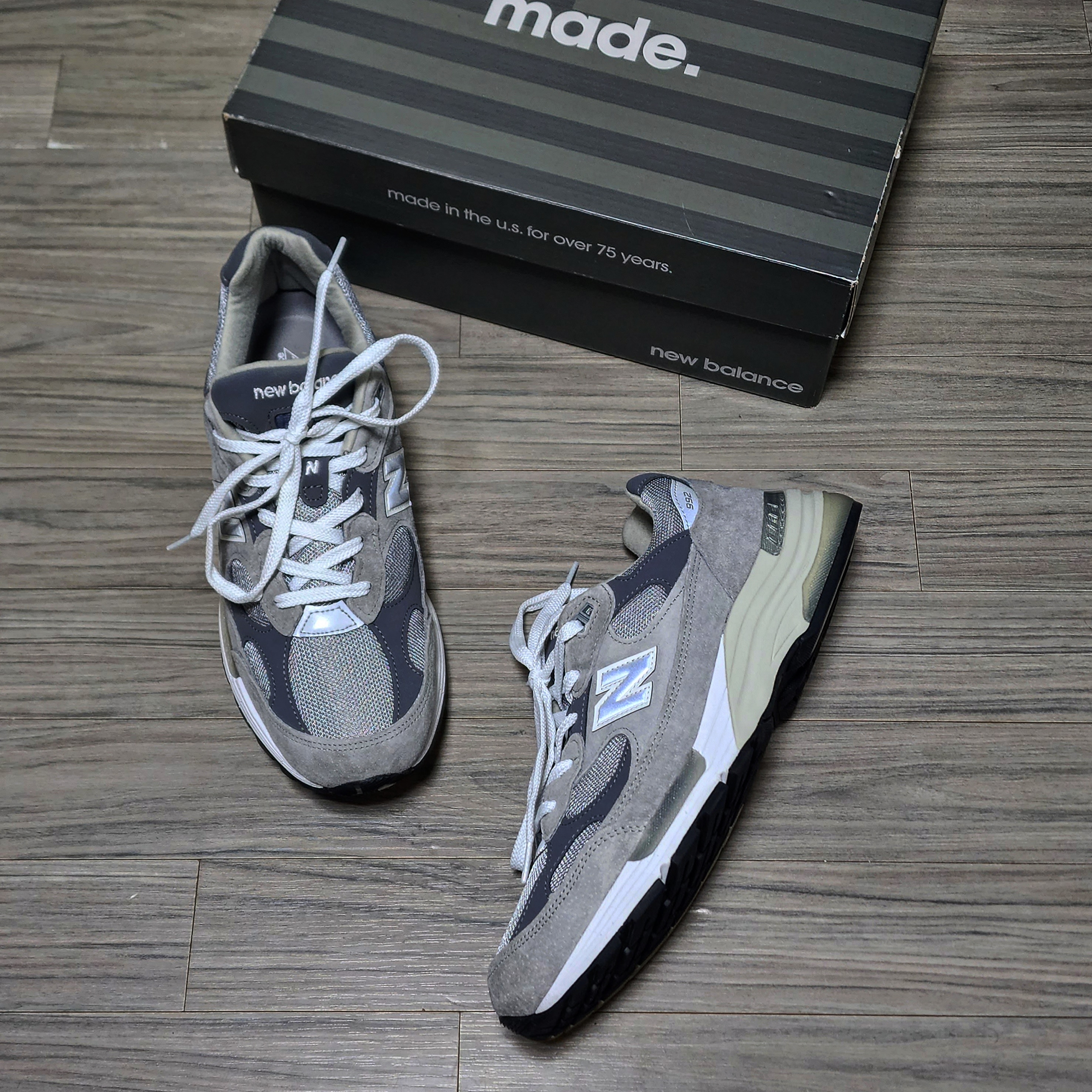 New Balance 992 Made in USA Grey - D Standard 착용 스타일