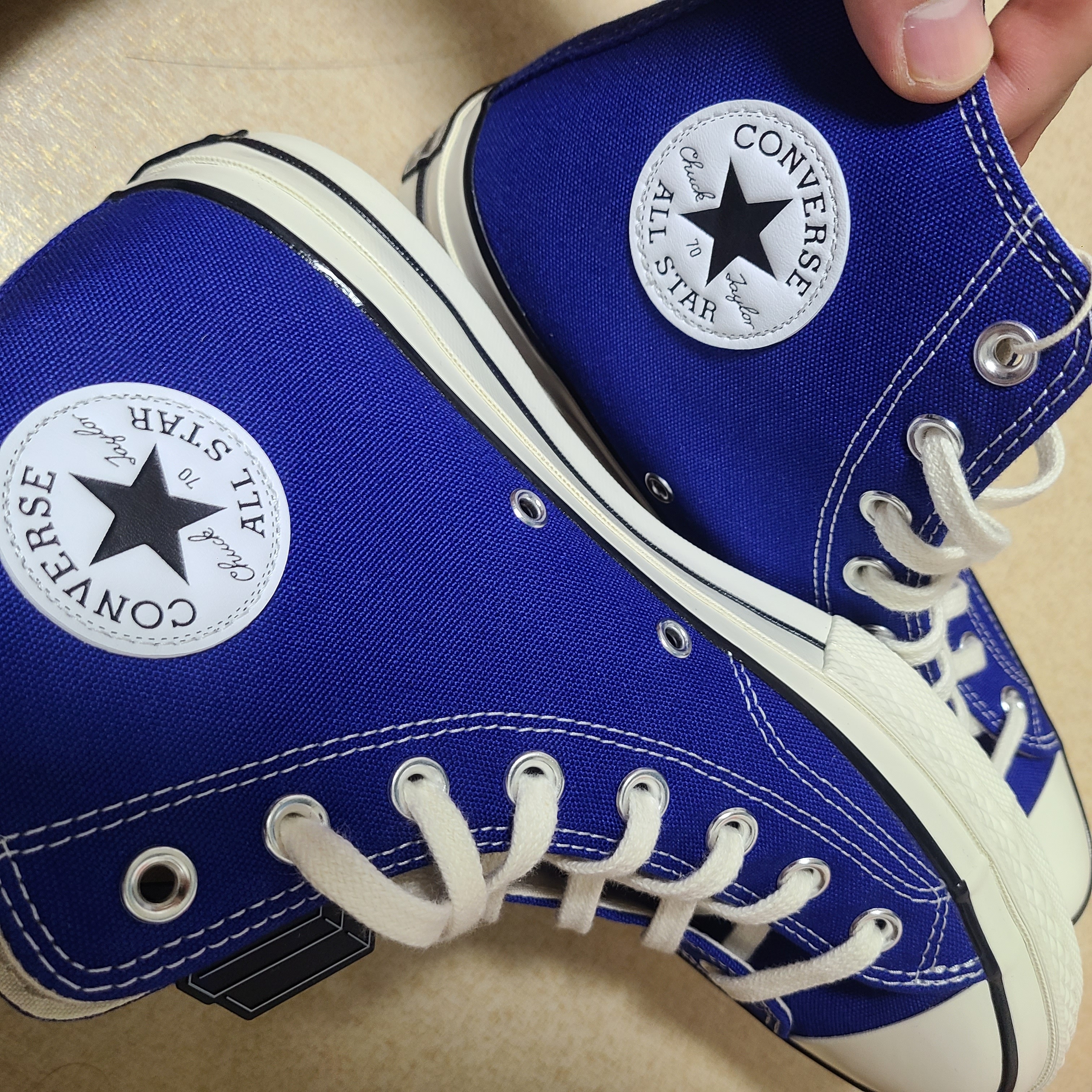 Converse Chuck 70 High Rush Blue 착용 스타일