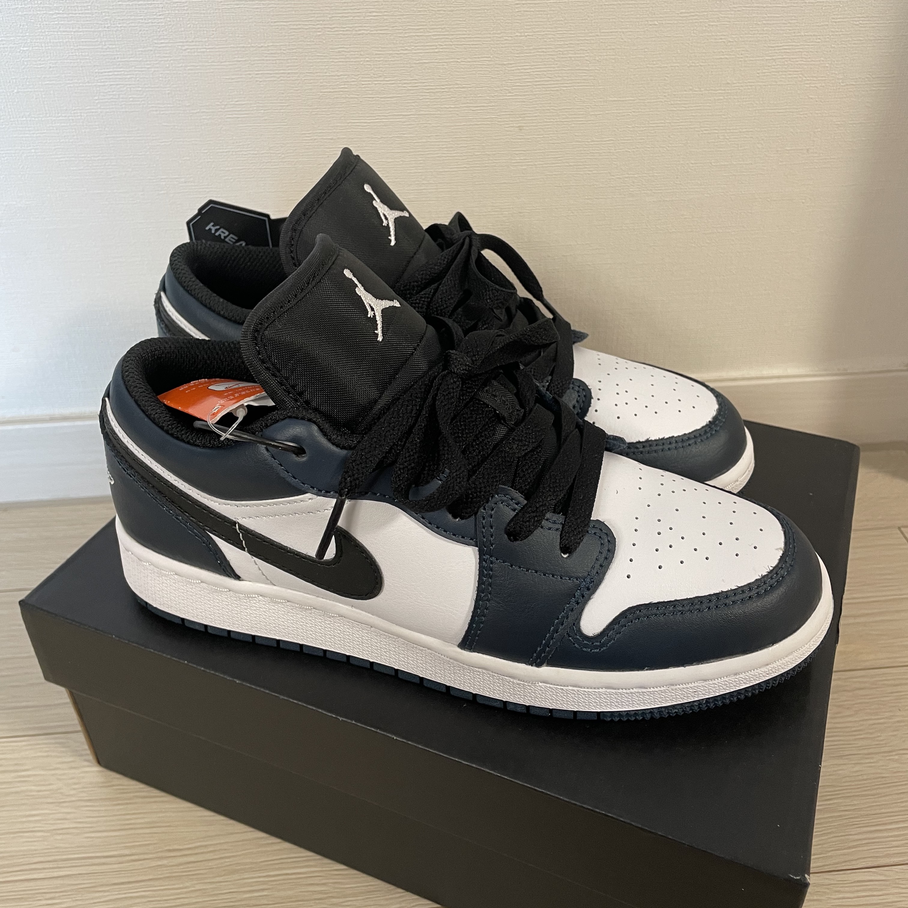 (GS) Jordan 1 Low Armory Navy 착용 스타일 - 1