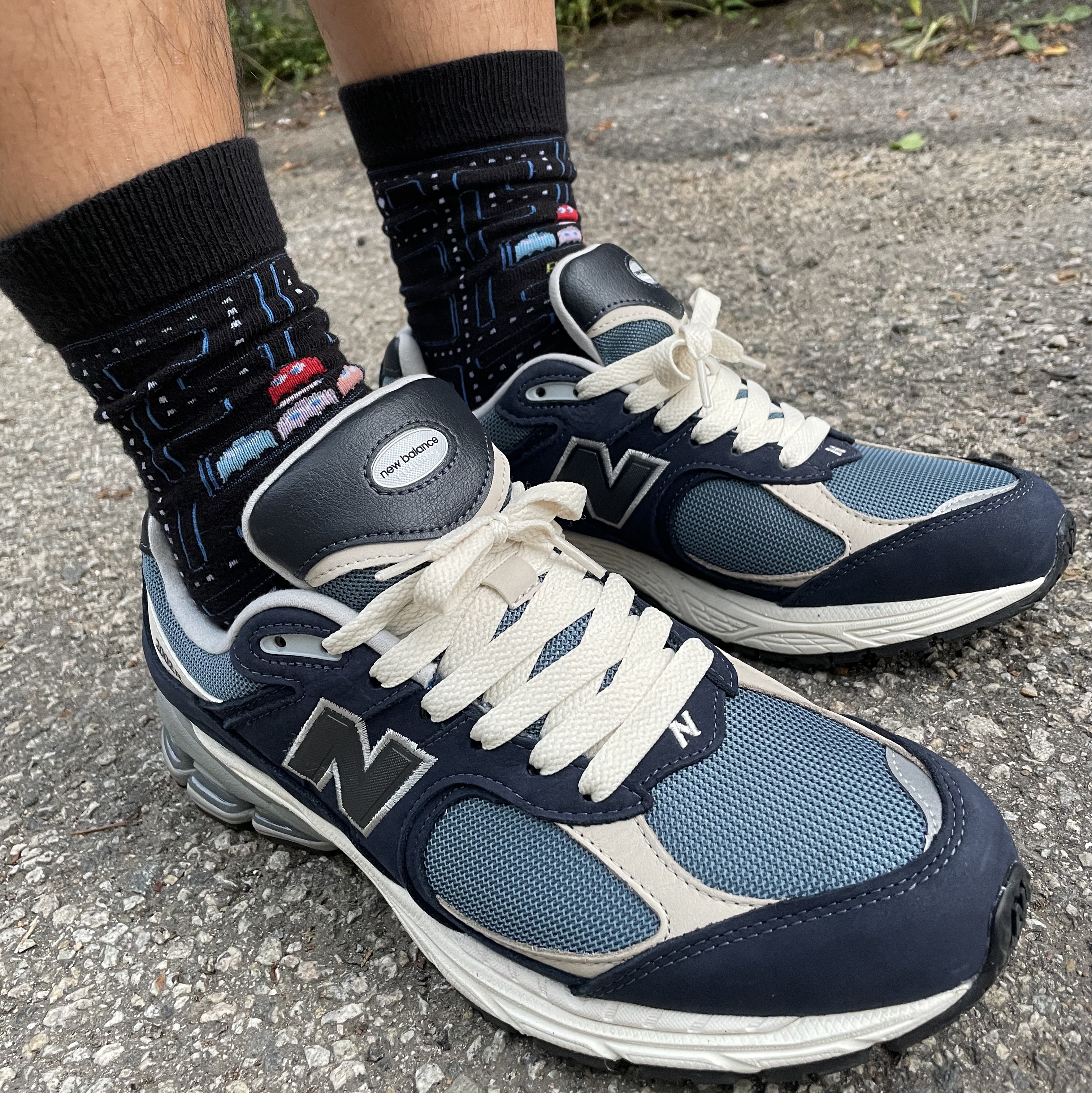New Balance 2002R Dark Navy, Stussy NY New Era Cap Navy 착용 스타일 - 3