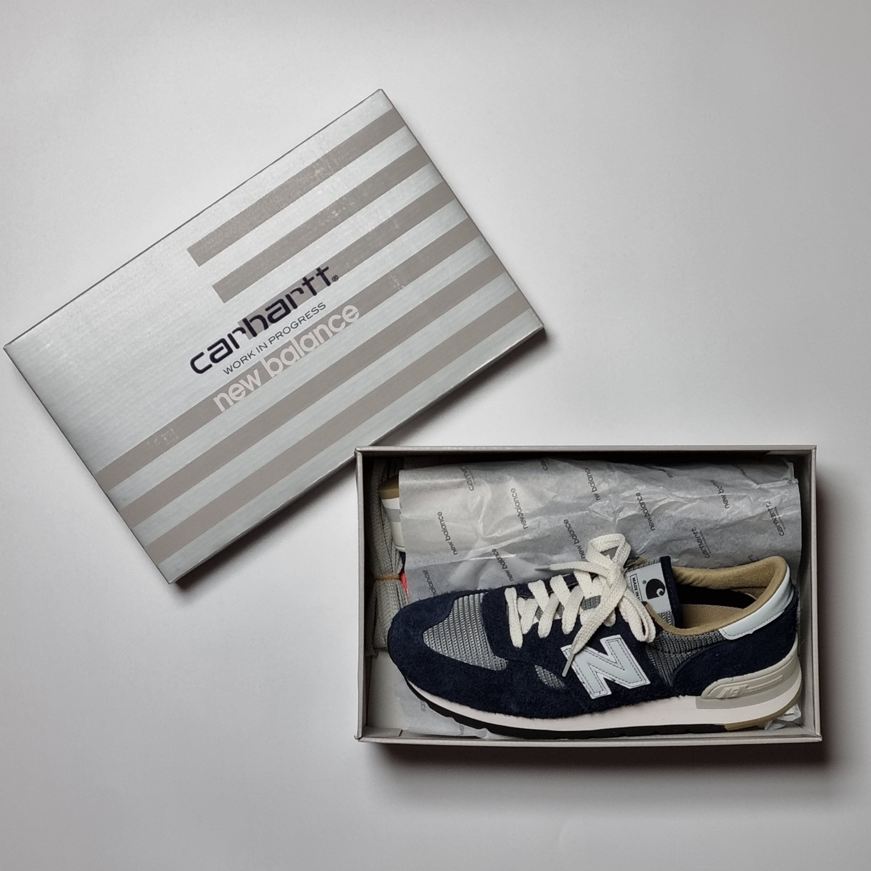 New Balance x Carhartt WIP 990v1 Made in USA Sculpture Center 착용 스타일