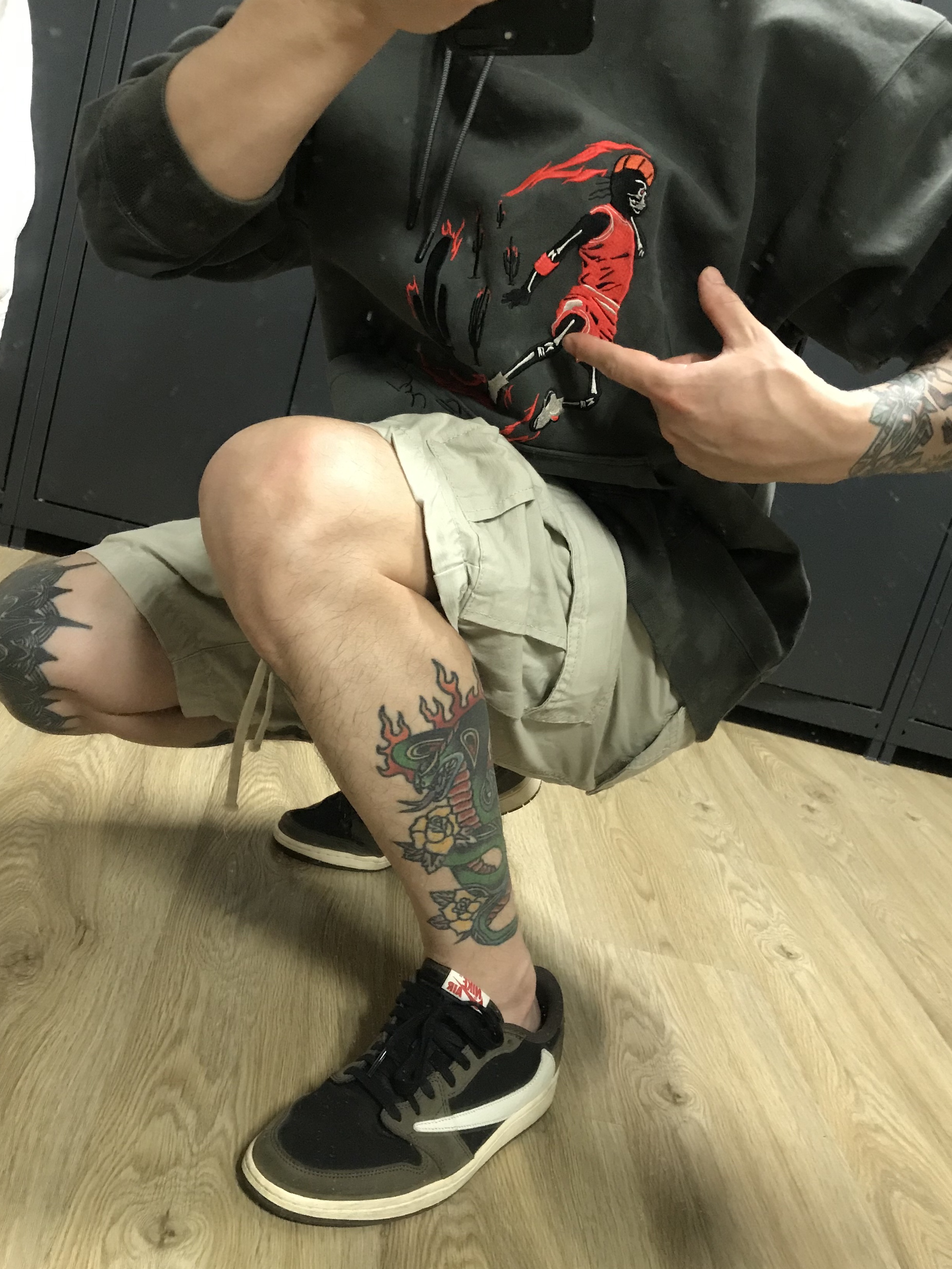 Jordan 1 x Travis Scott Retro Low OG SP Mocha 착용 스타일
