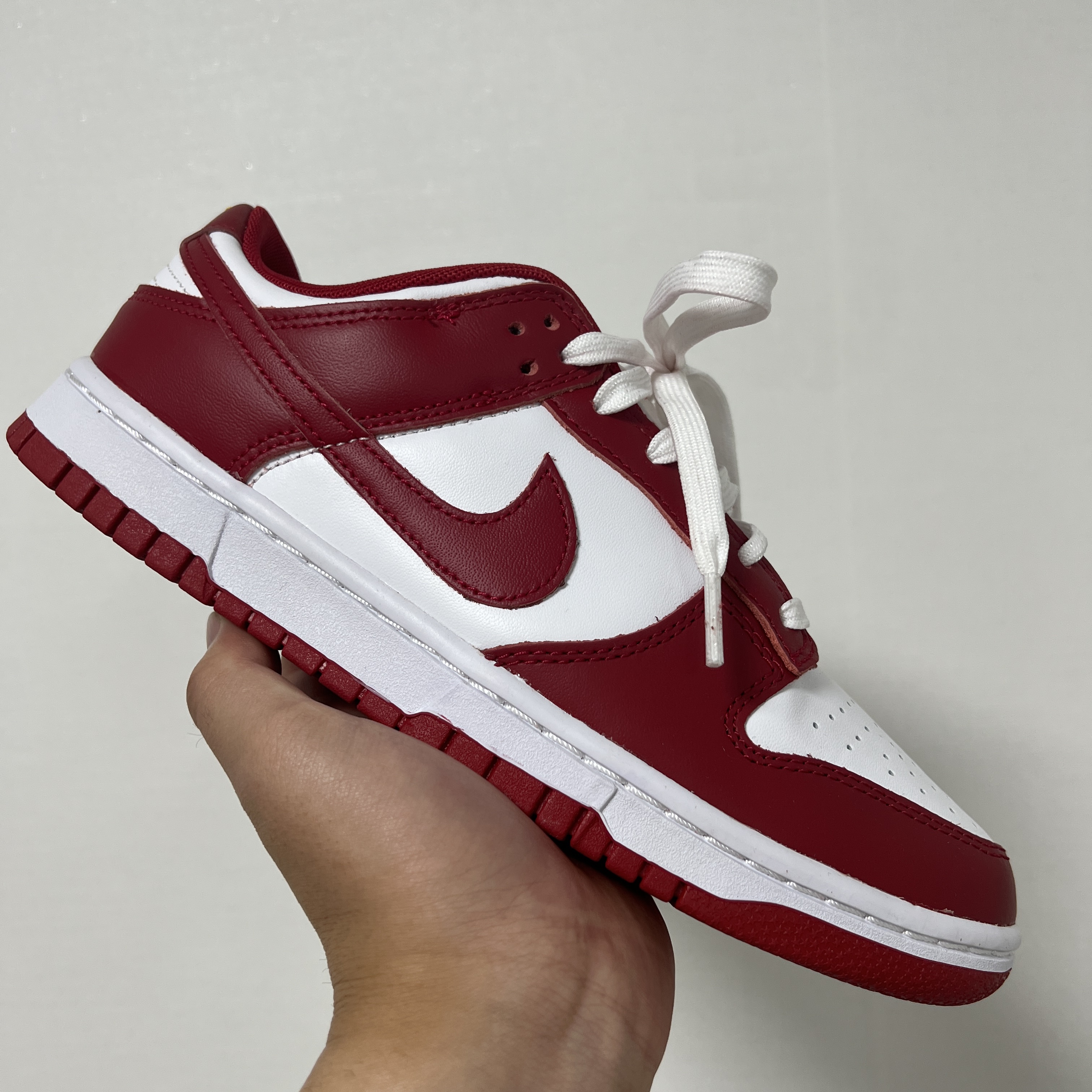 Nike Dunk Low Retro Gym Red 착용 스타일