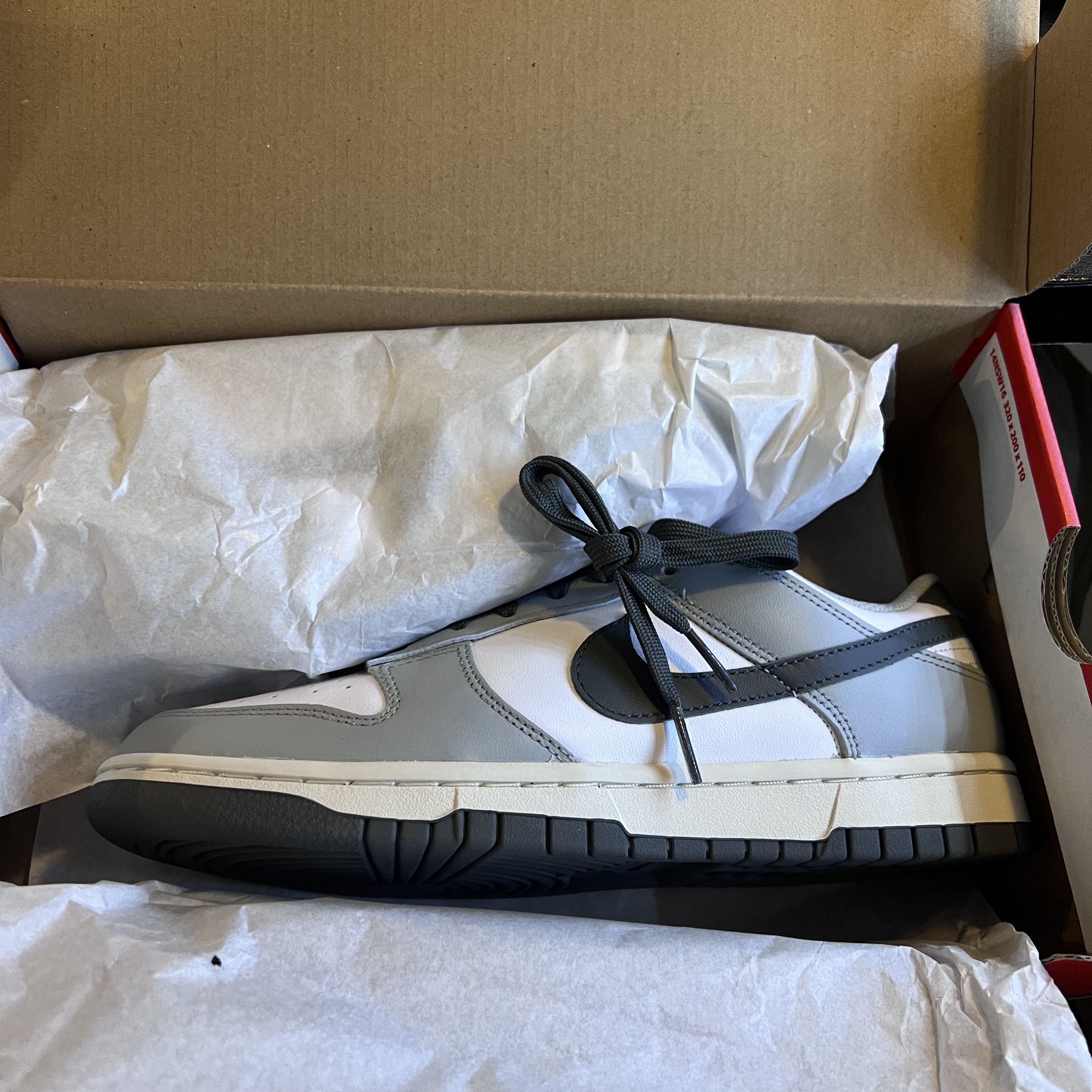 (W) Nike Dunk Low Light Smoke Grey 착용 스타일 - 2