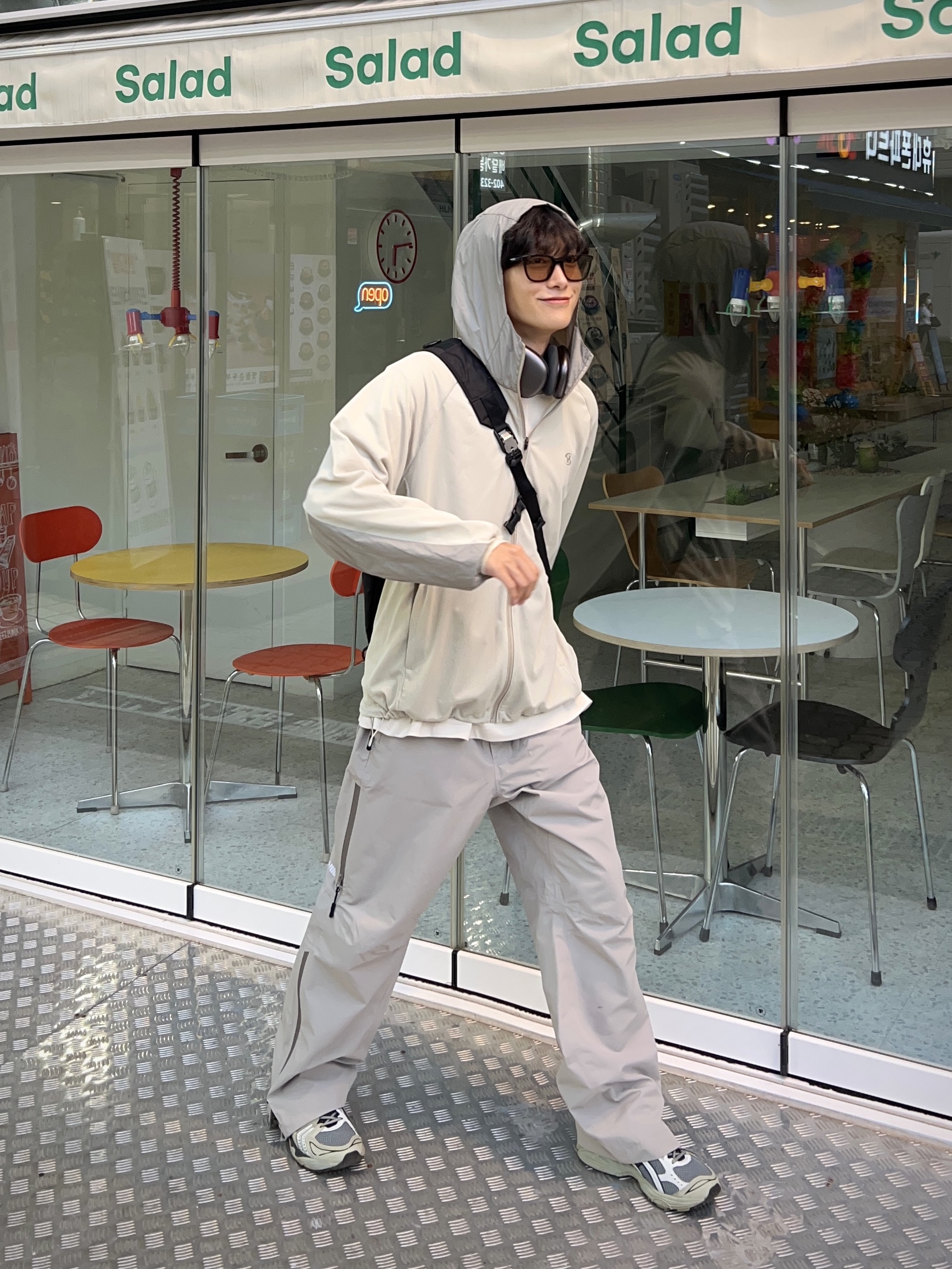 Sansan Gear Sansan BLF Mesh Jacket Beige - 22SS, Asics UB1-S Gel-Kayano 14 Piedmont Grey 착용 스타일 - 3