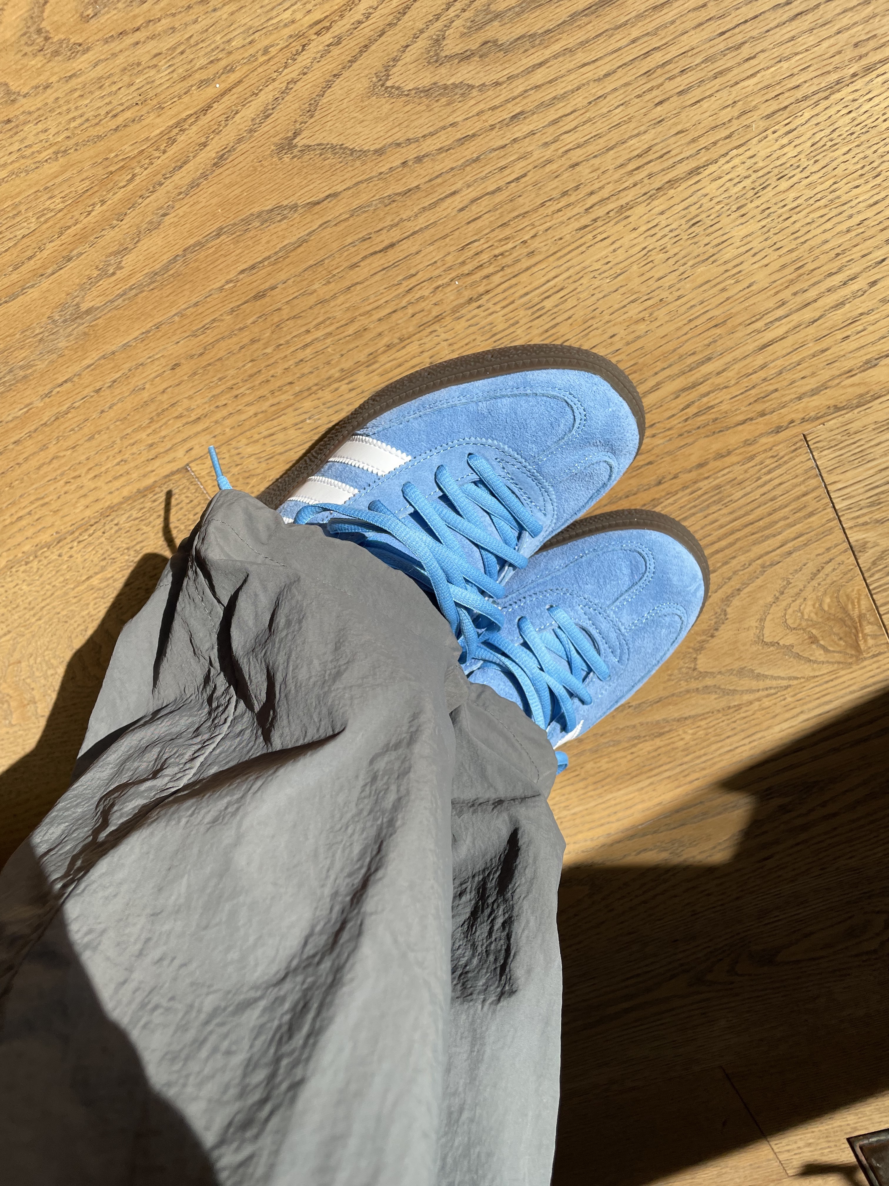 Adidas Spezial Handball Light Blue 착용 스타일 - 2
