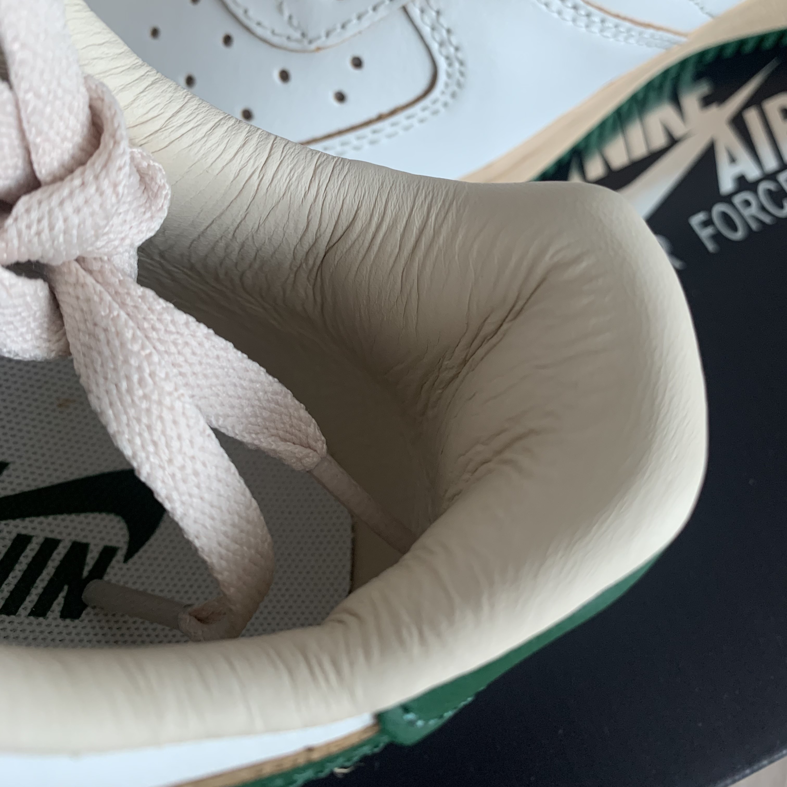 (W) Nike Air Force 1 Low Gorge Green 착용 스타일 - 5