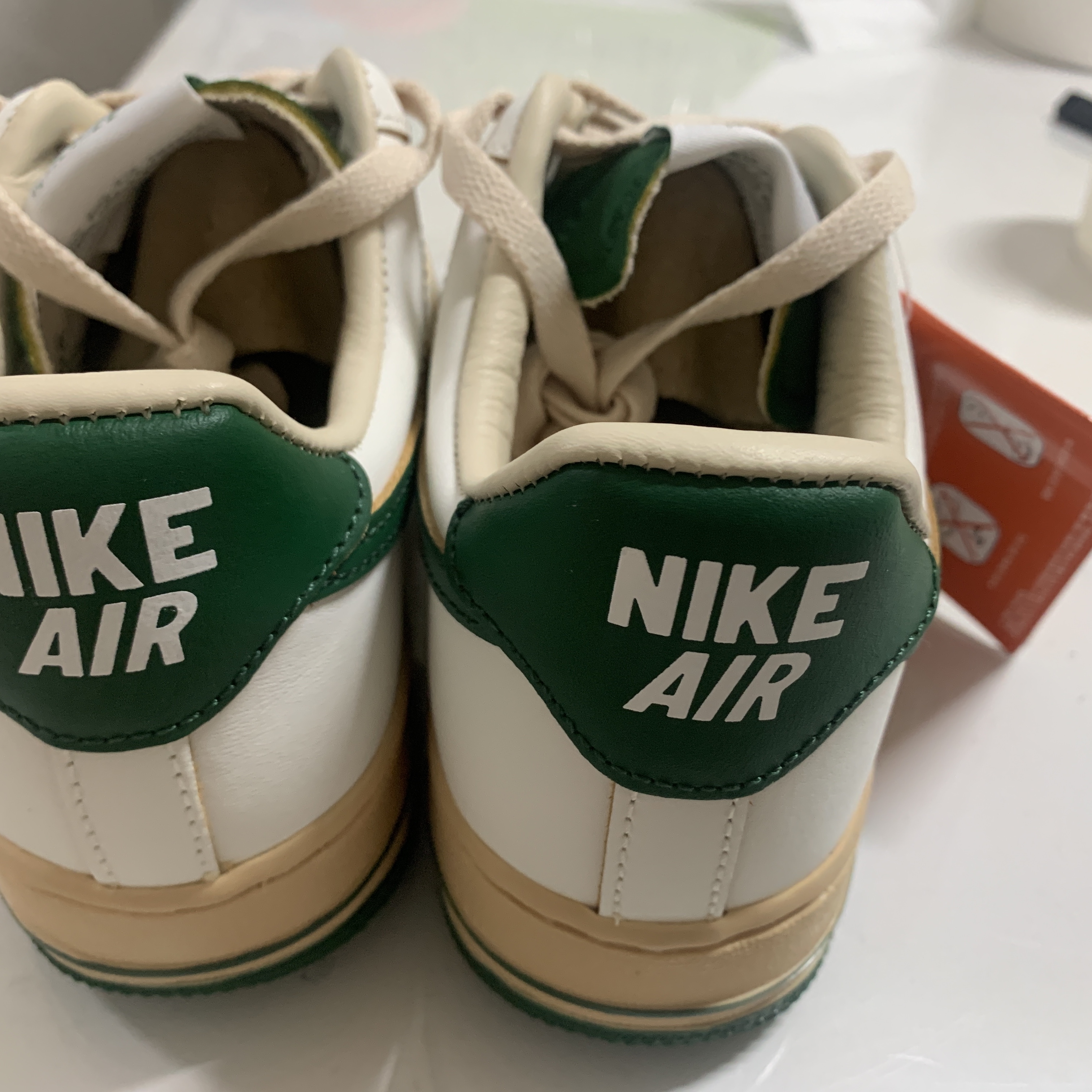 (W) Nike Air Force 1 Low Gorge Green 착용 스타일 - 3