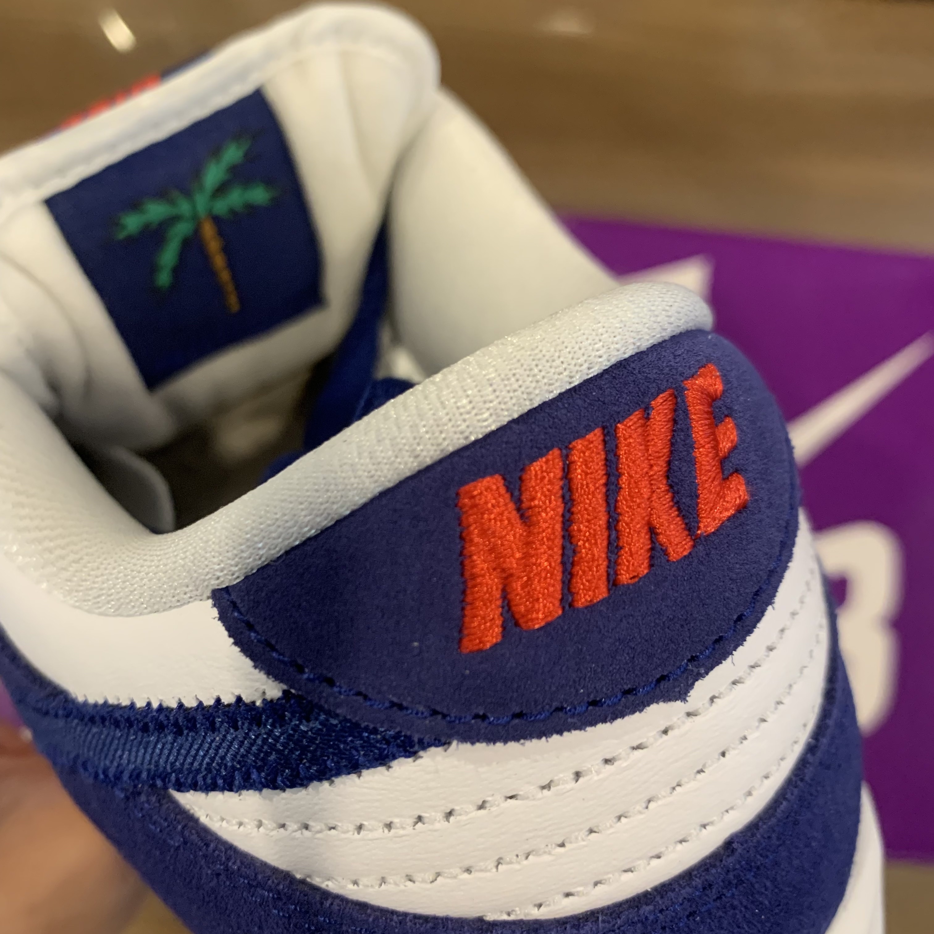 Nike SB Dunk Low Pro Premium Deep Royal Blue 착용 스타일 - 3